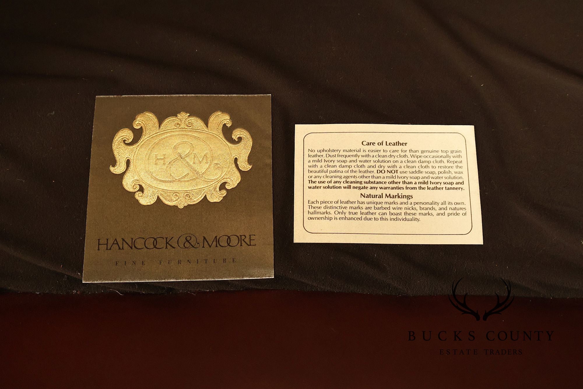 Hancock & Moore Sheraton Style Inlaid Mahogany Leather Settee
