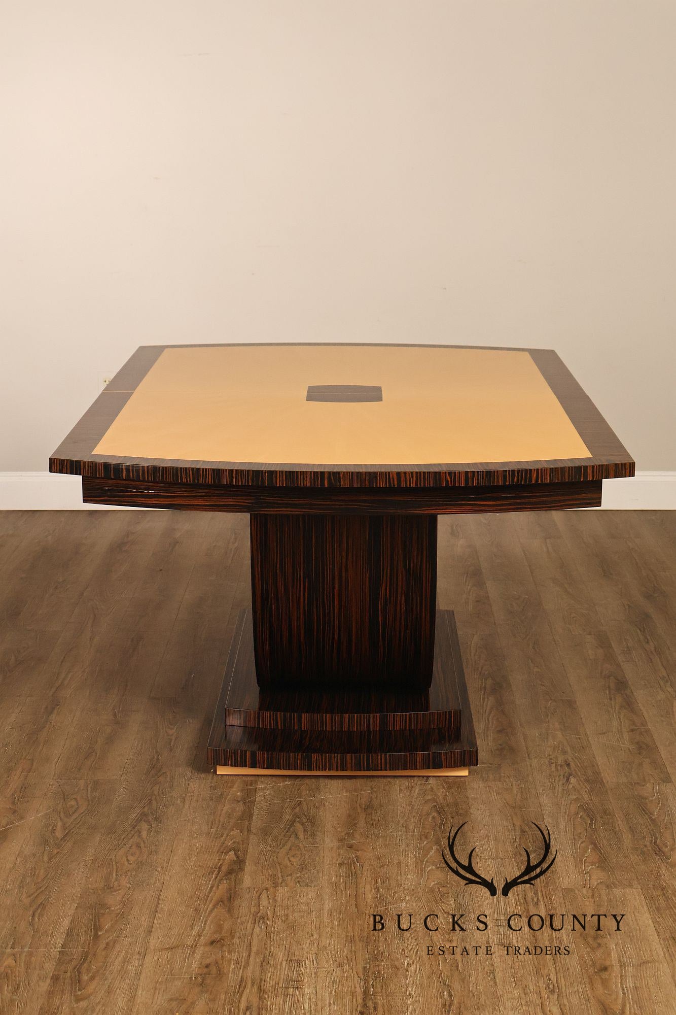 Giorgio Collection Natural Wood Pedestal Dinning Table and 8 Chairs