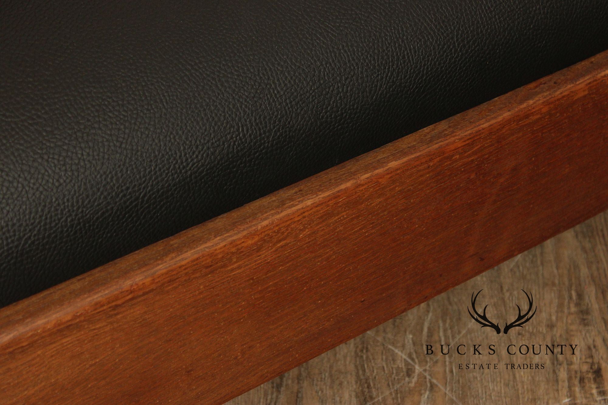 Stickley Mission Collection Oak Spindle Settee