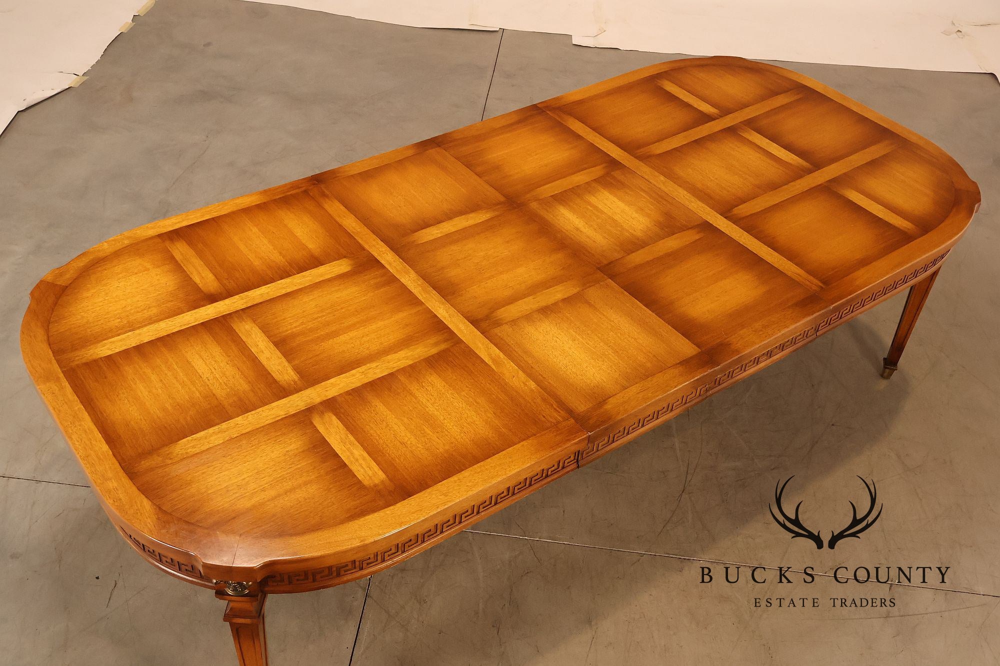 Daniel Jones Inc. Neoclassical Style Expandable Dining Table