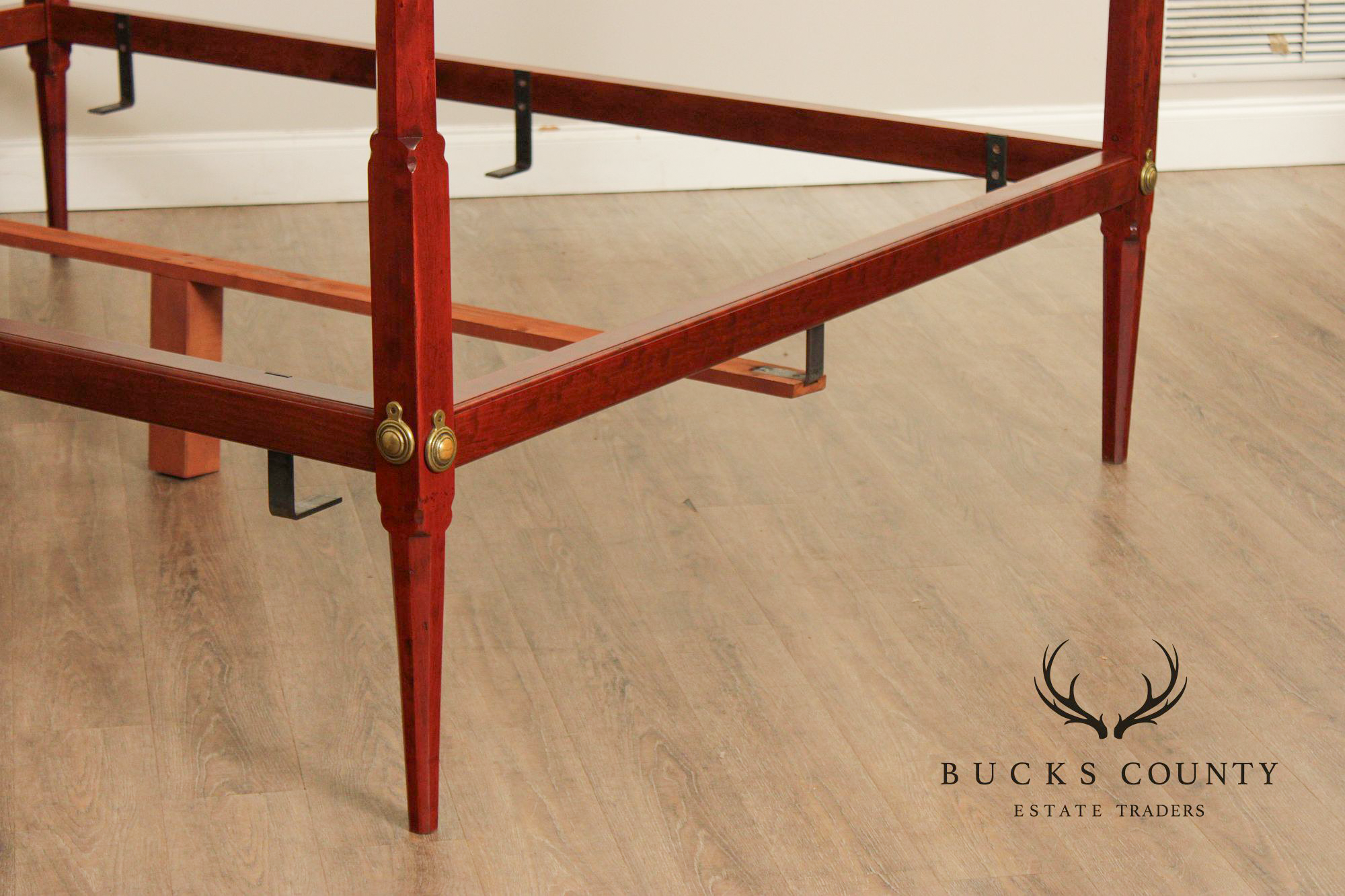 D.R. Dimes Benchmark Collection Cherry Queen Poster Bed