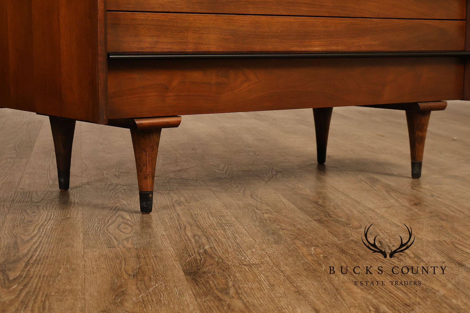 American Of Martinsville Mid-Century Modern Walnut Gentleman's Chest