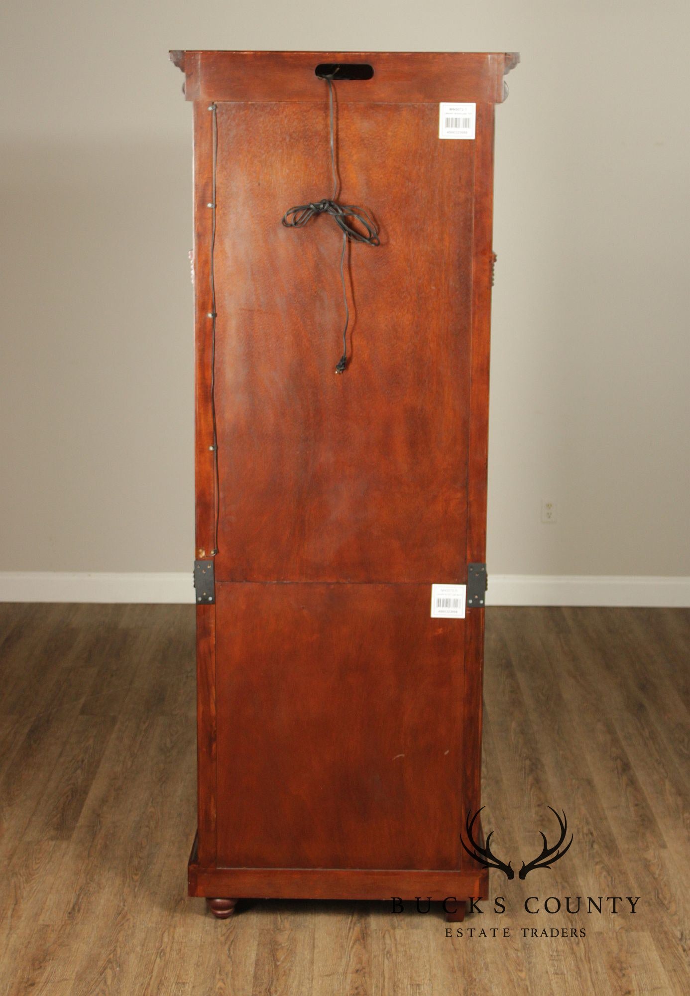 Century Furniture Pair Of Pineapple Carved Lighted Library Bookcases