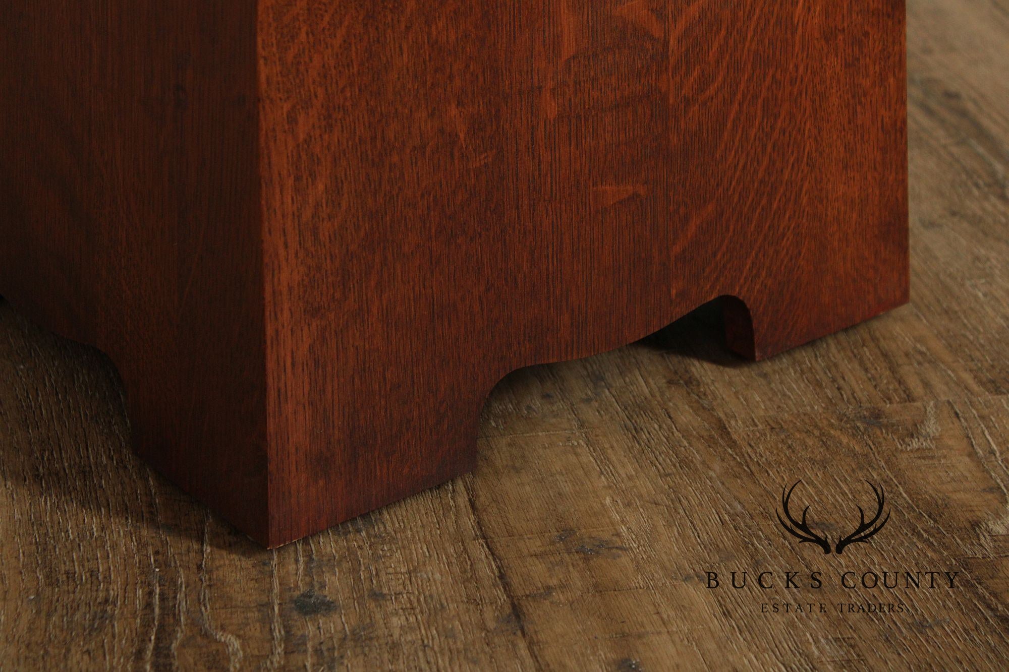 Stickley Mission Collection Arts & Crafts Pagoda Style Oak End Table