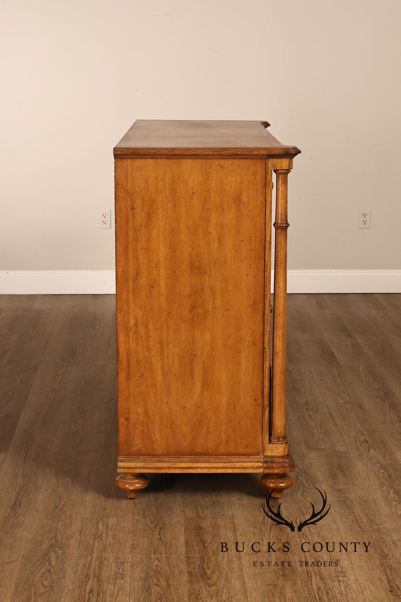 Stanley Furniture Italian Provincial Style Belle Mode Dresser