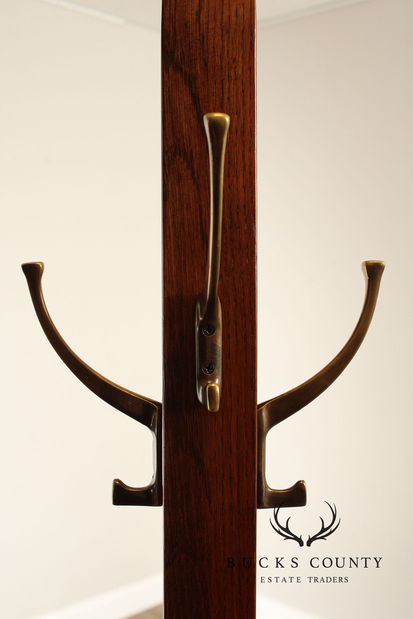 Stickley Mission Collection Oak Single Costumer Coat Rack