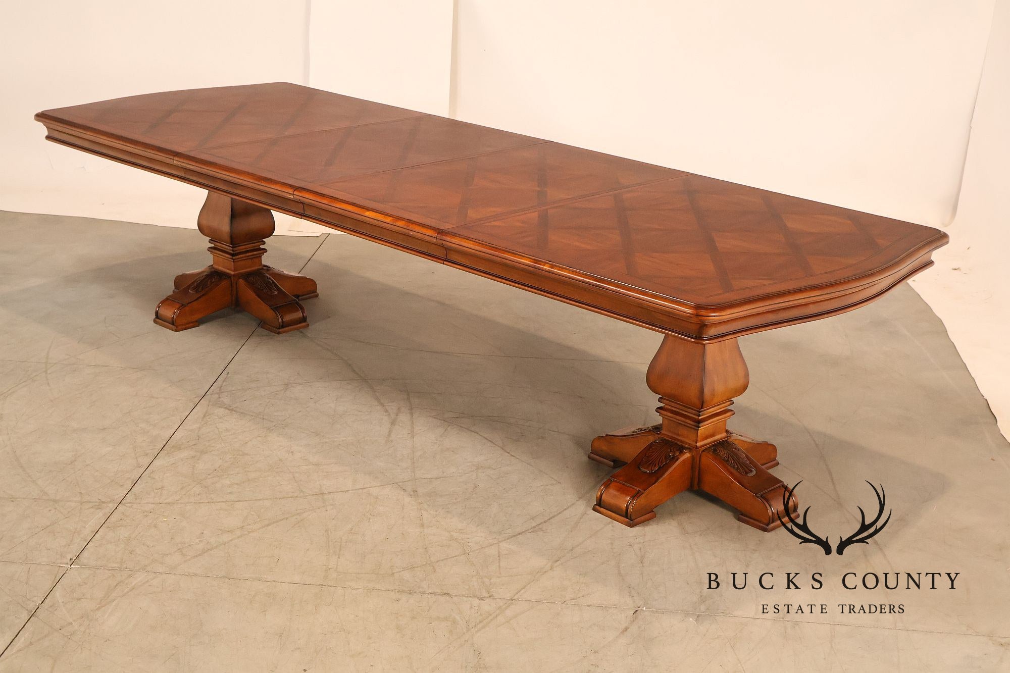 Ethan Allen Tuscany Verona Double Pedestal Extendable Dining Table