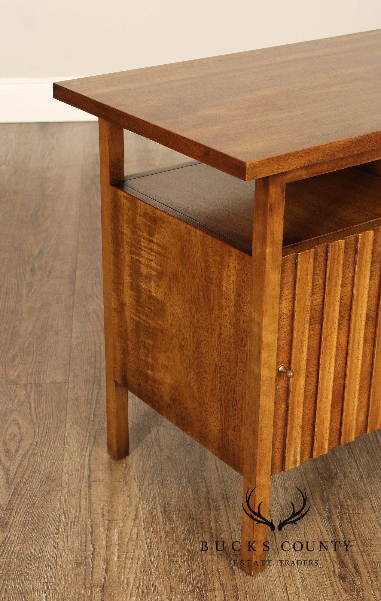 John Widdicomb Mid Century Modern Nightstand