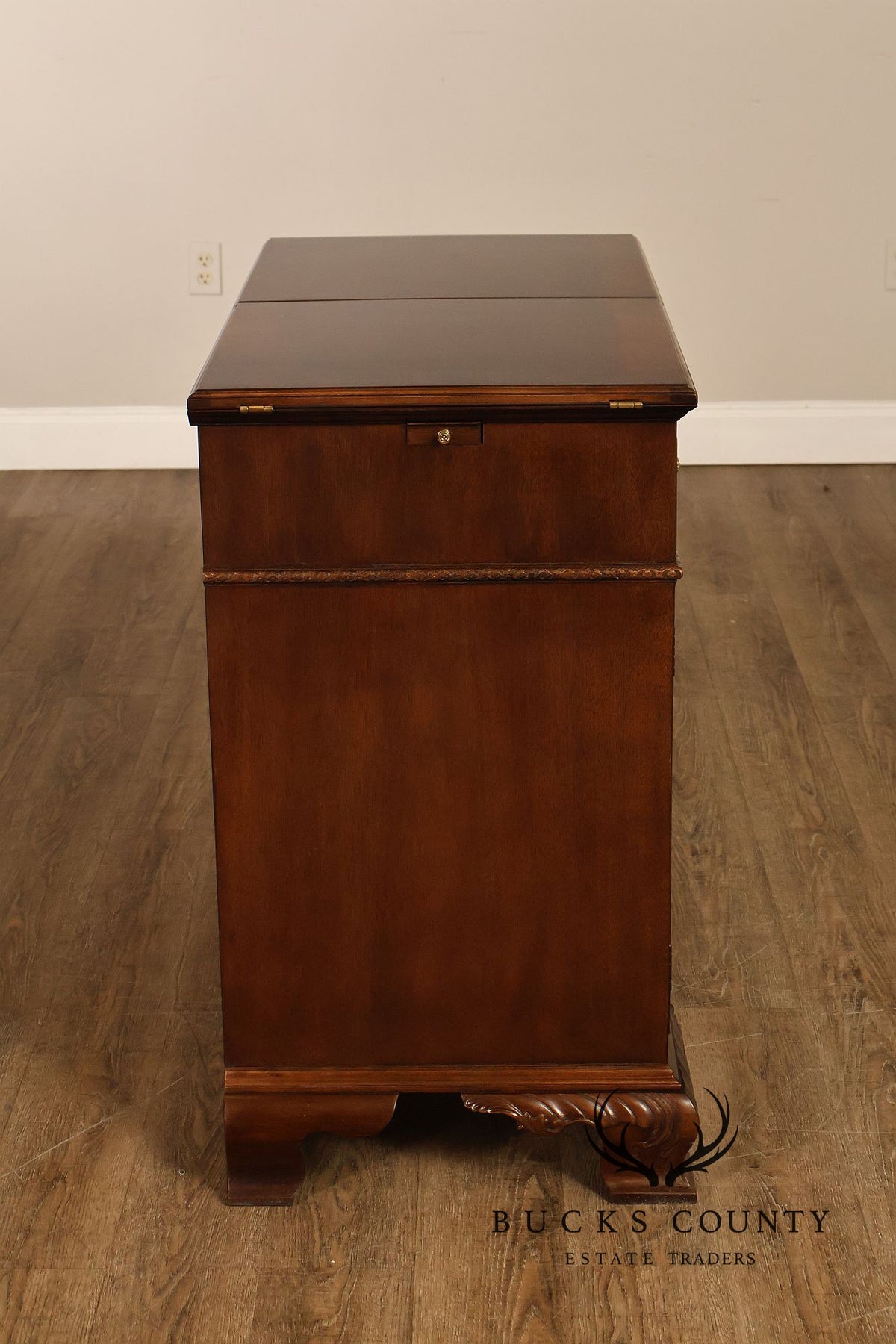 Henredon 'Rittenhouse Square' Mahogany Flip-Top Server