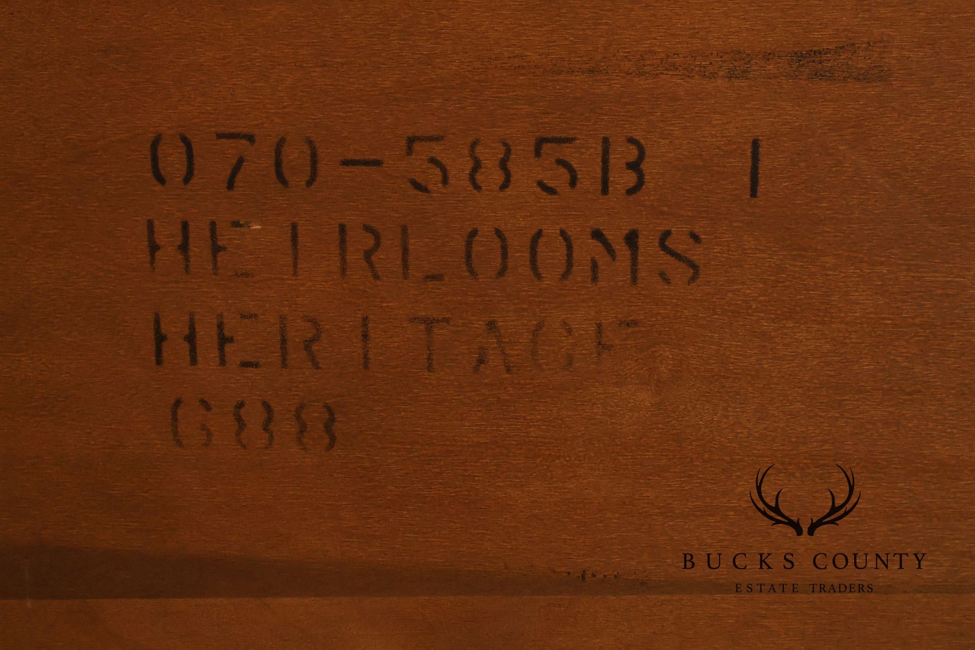 Drexel Heritage Mahogany Rice Carved Queen Poster Bed