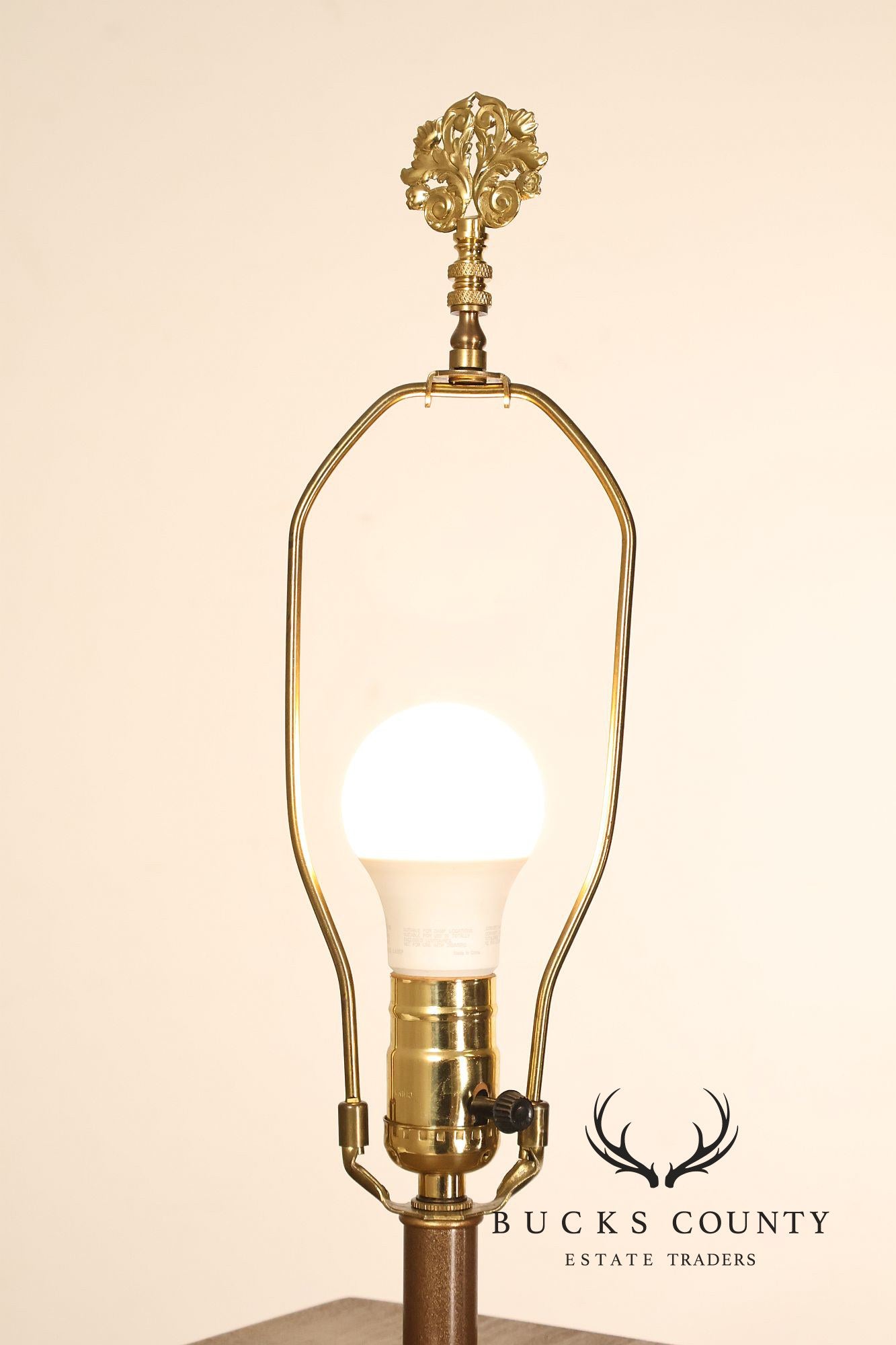 Castilian Brass Swan Motif Table Lamp with Glass Body