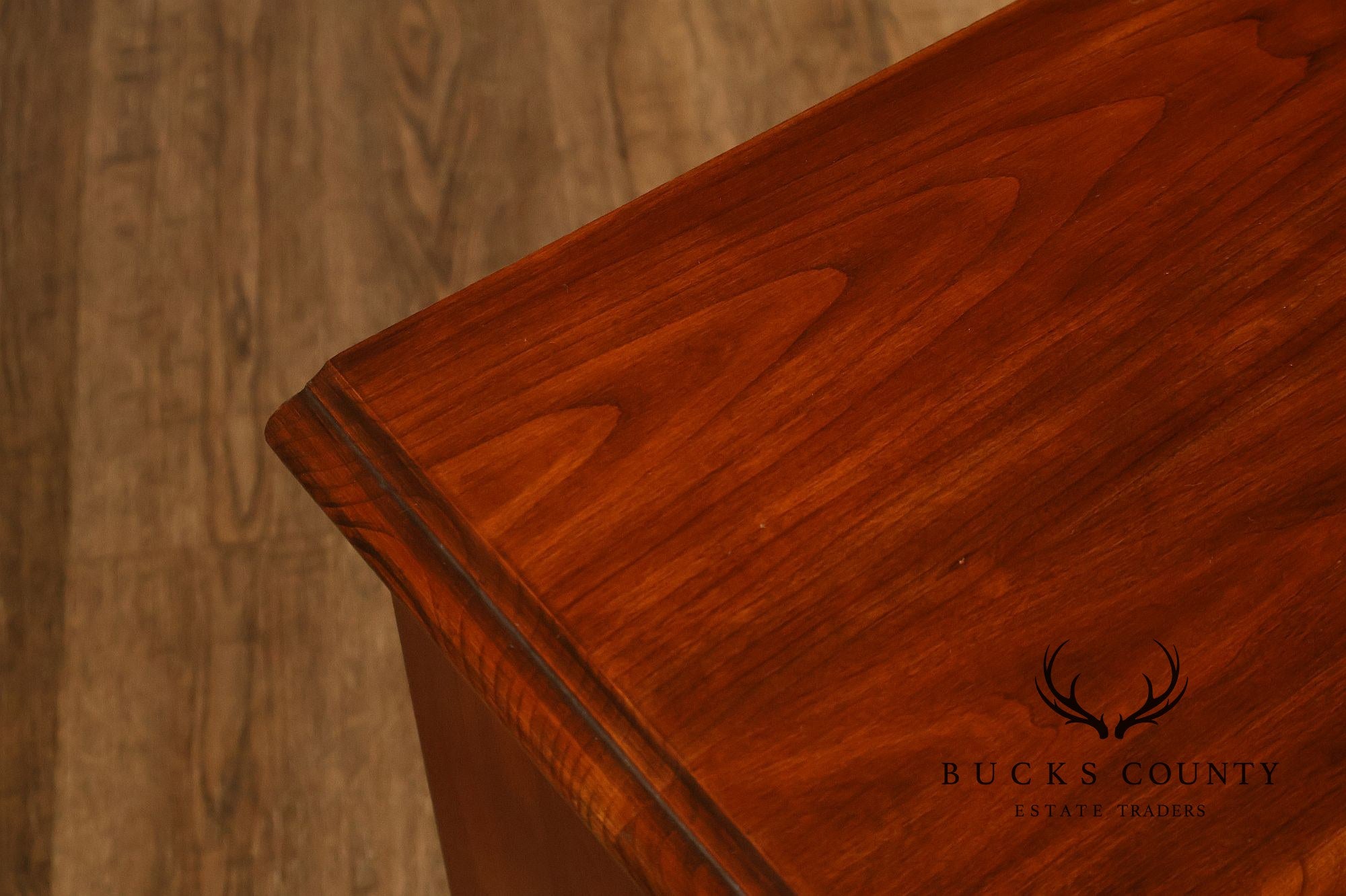 Harden Georgian Style Cherry One Drawer Nightstand With Pull-Out Tray