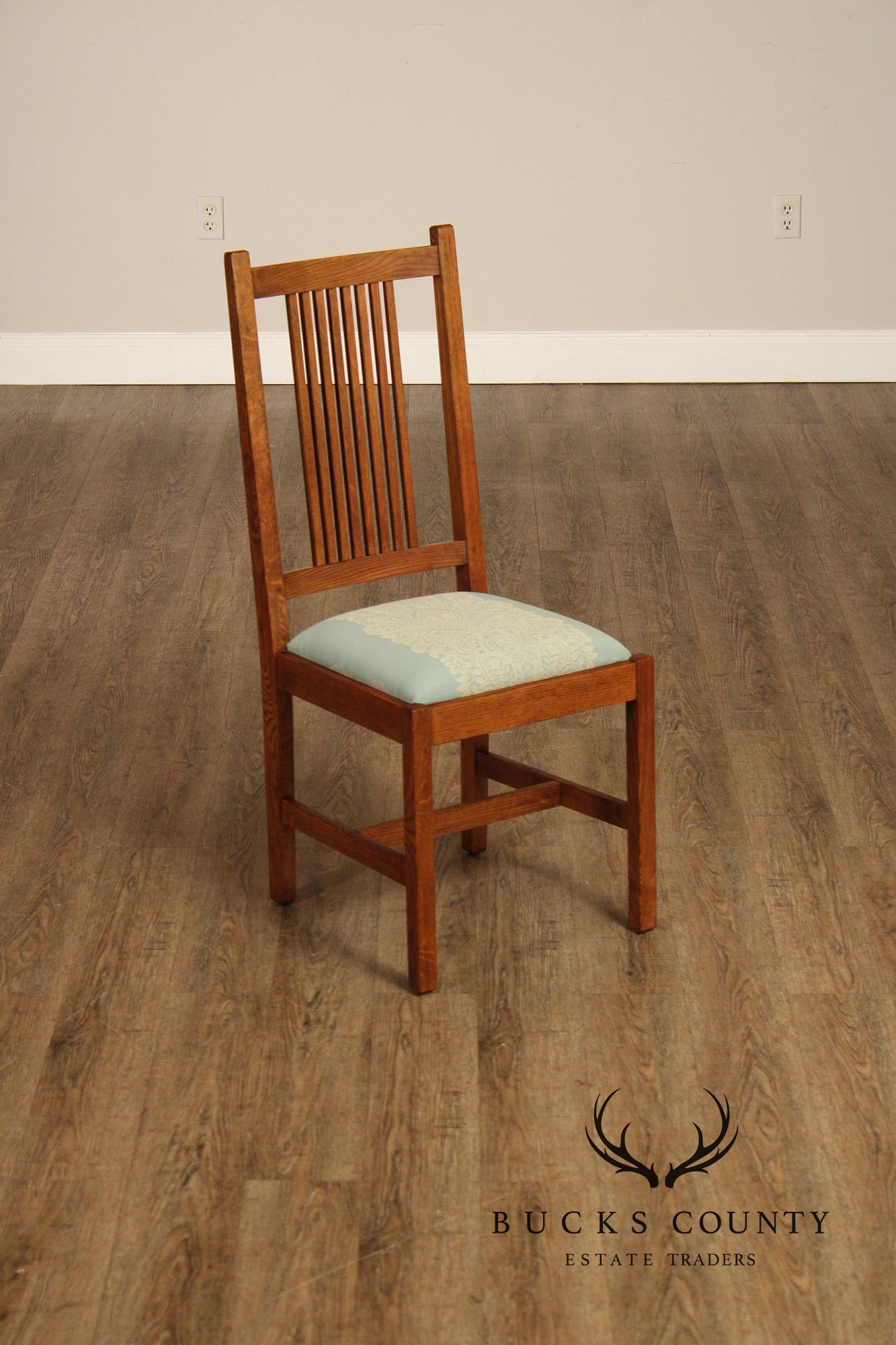 Stickley Mission Collection Set Of Eight Oak Dining Chairs