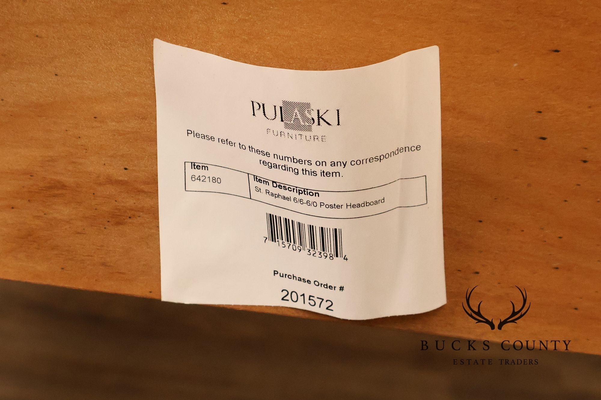 Pulaski Furniture 'St. Raphael' King Poster Bed