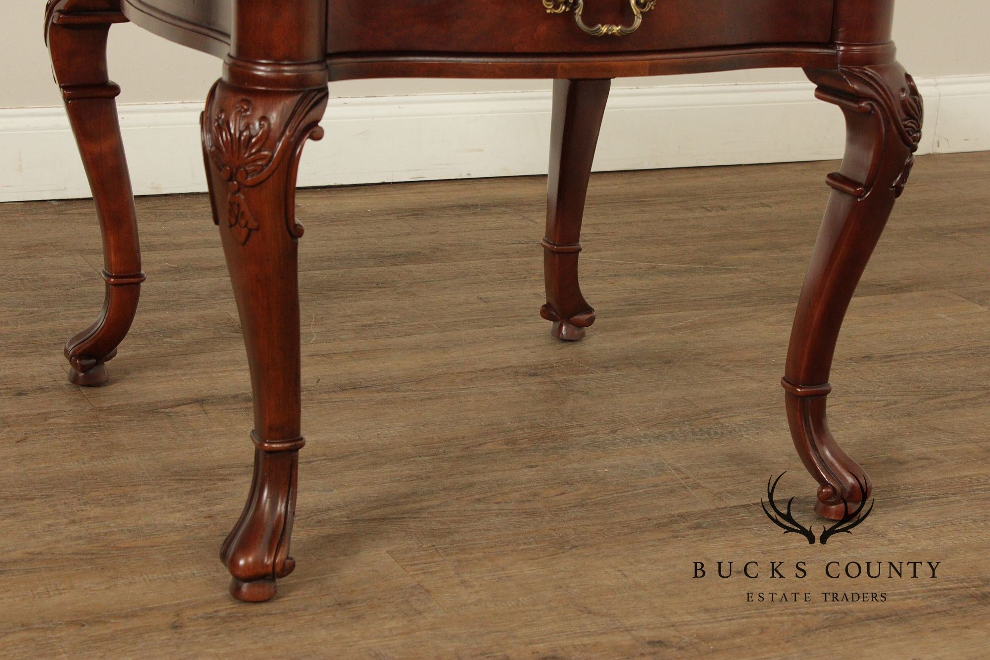 Century Georgian Style Furniture Pair Of End Tables