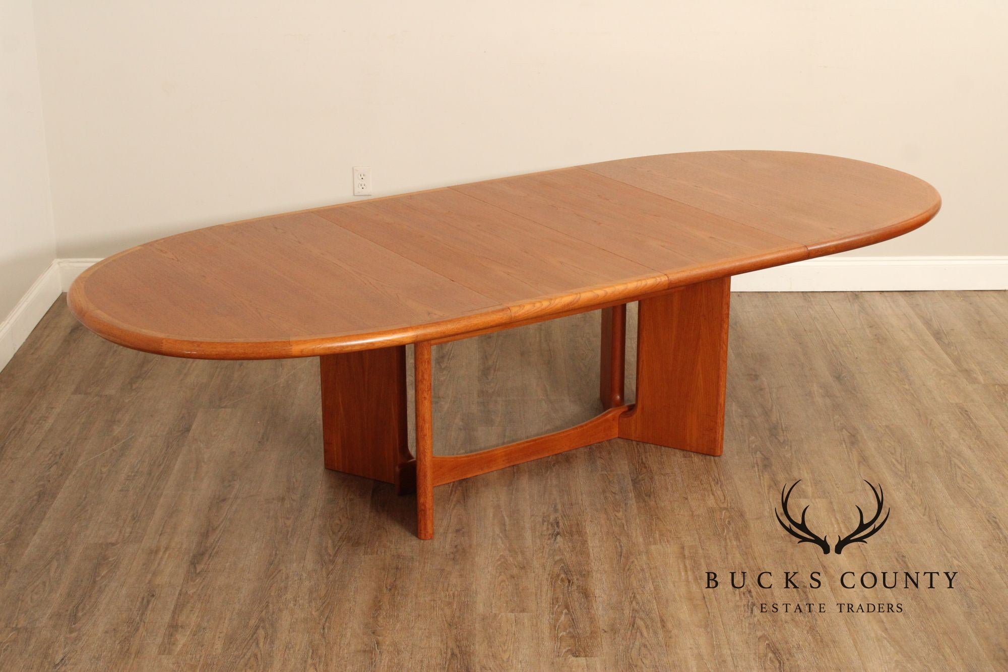 Ansager Møbler Danish Modern Teak Expandable Oval Top Dining Table