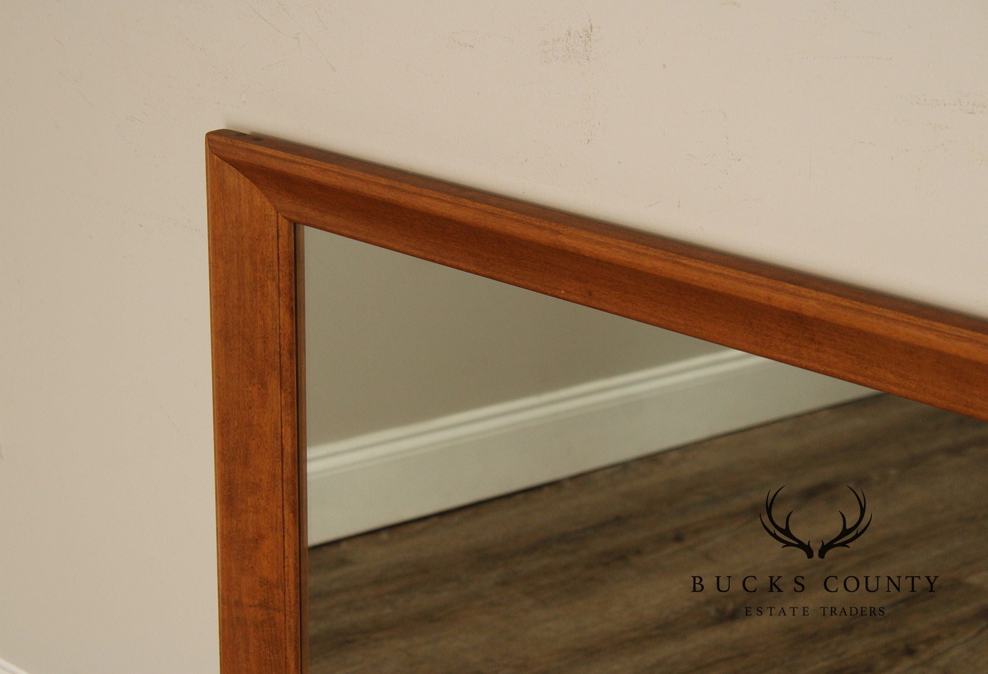 Ethan Allen Heirloom Nutmeg Maple Wall Mirror