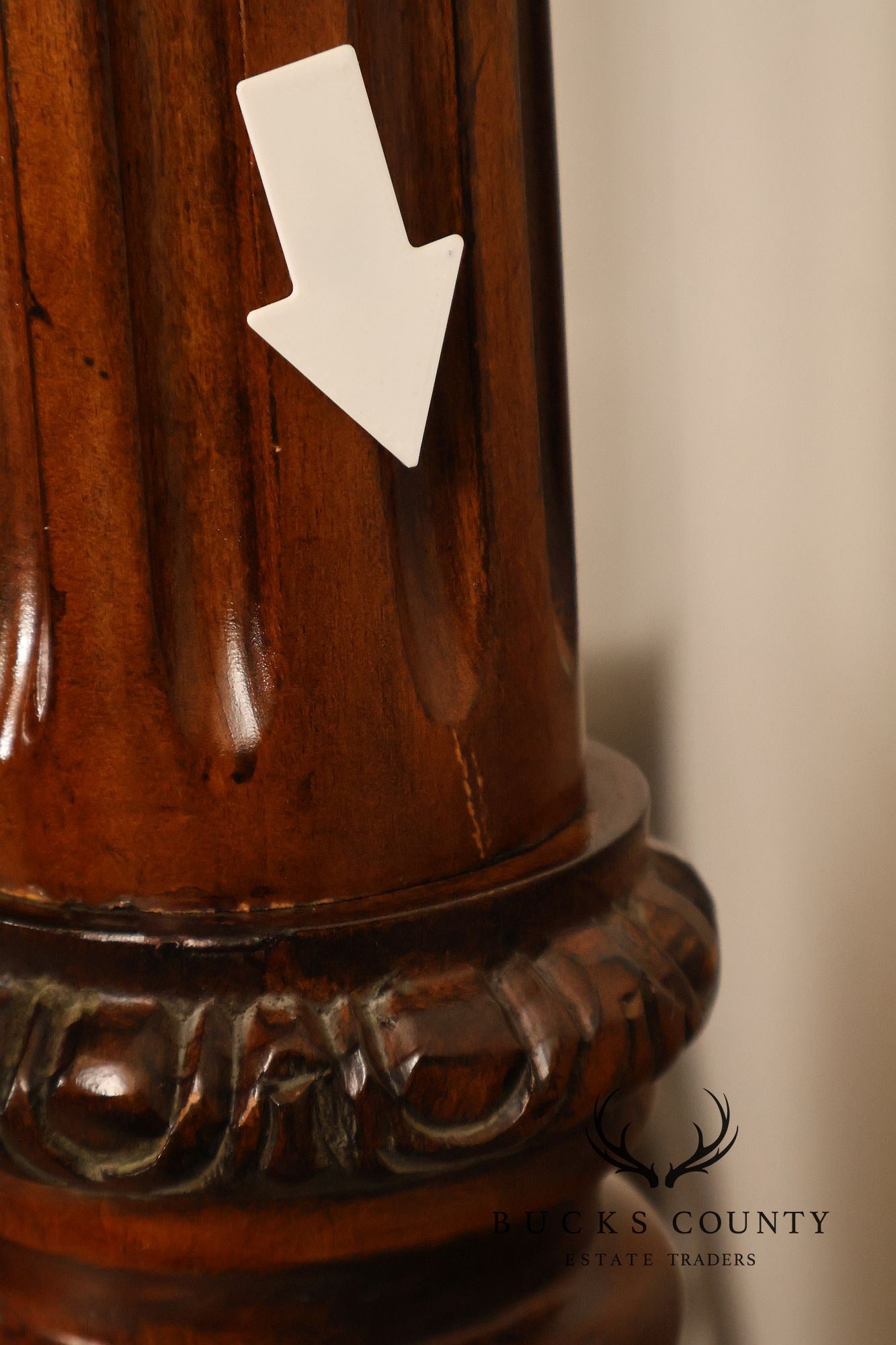 Pulaski Furniture 'St. Raphael' King Poster Bed