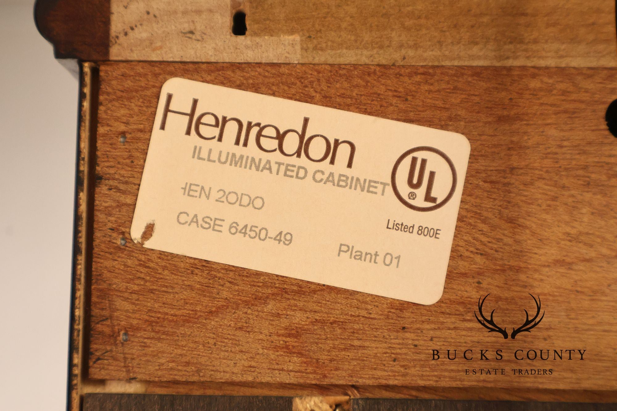 Henredon Neoclassical Style Mahogany Display Case