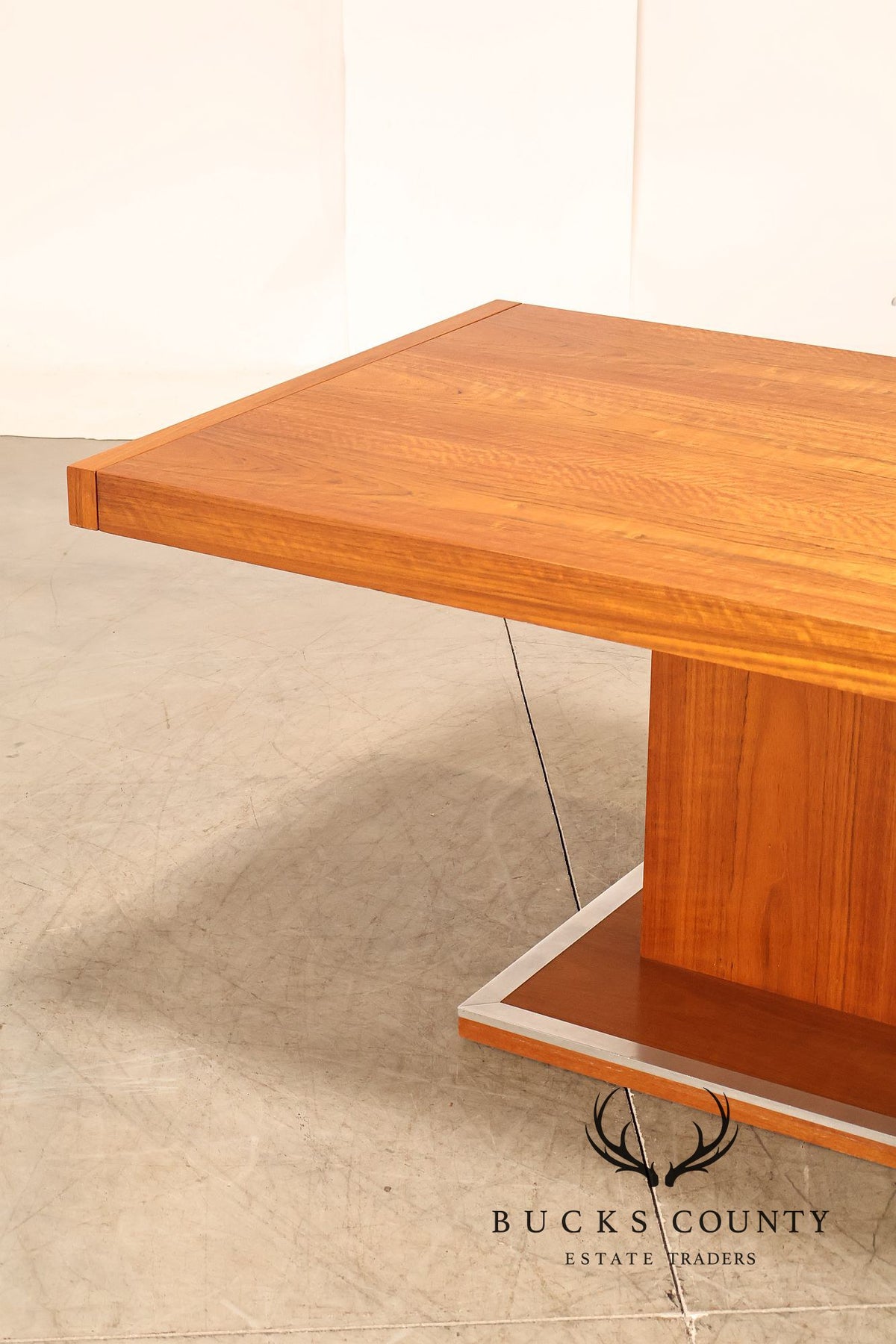 Milo Baughman Walnut Pedestal Dining Table