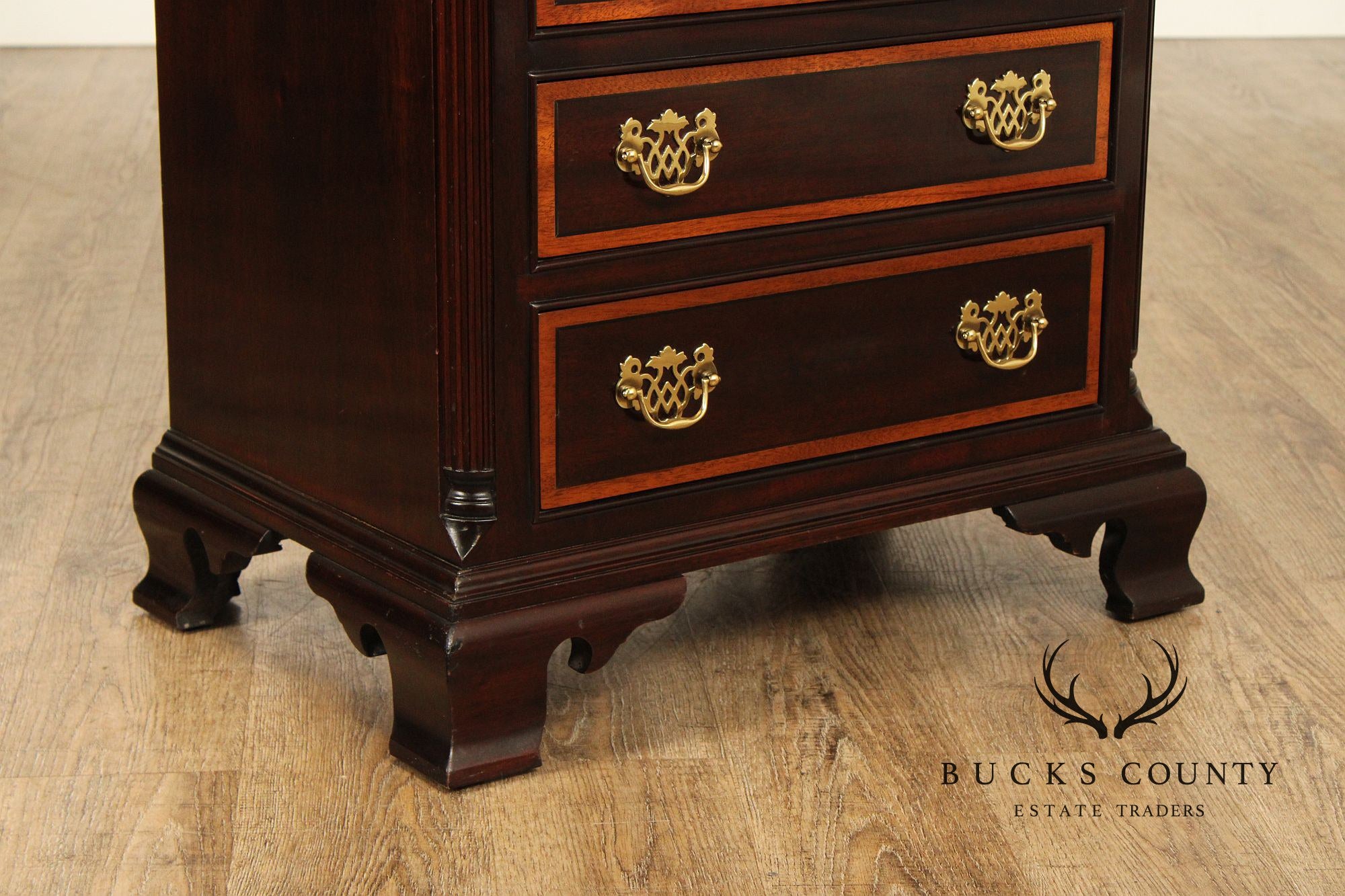 Stickley Georgian Style Inlaid Mahogany Nightstand