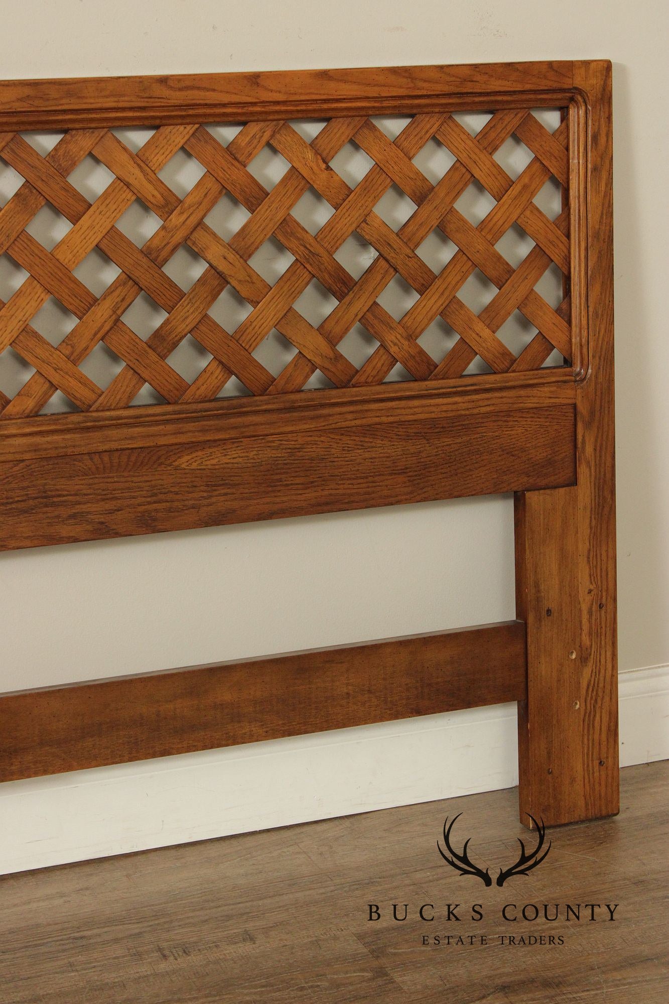 Henredon Artefacts Oak Lattice King Size Headboard