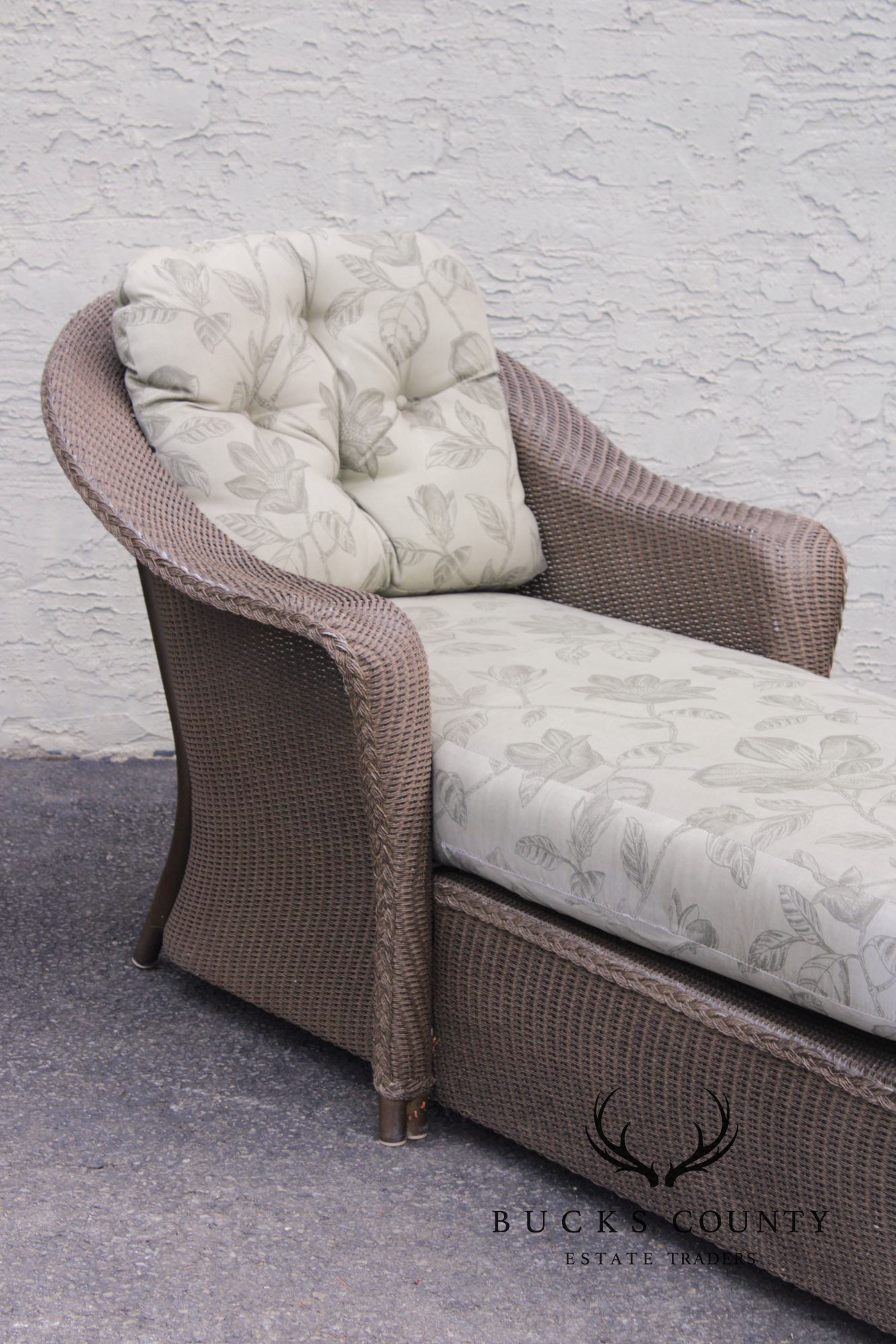 Lloyd Loom Wicker Outdoor Chaise Lounge