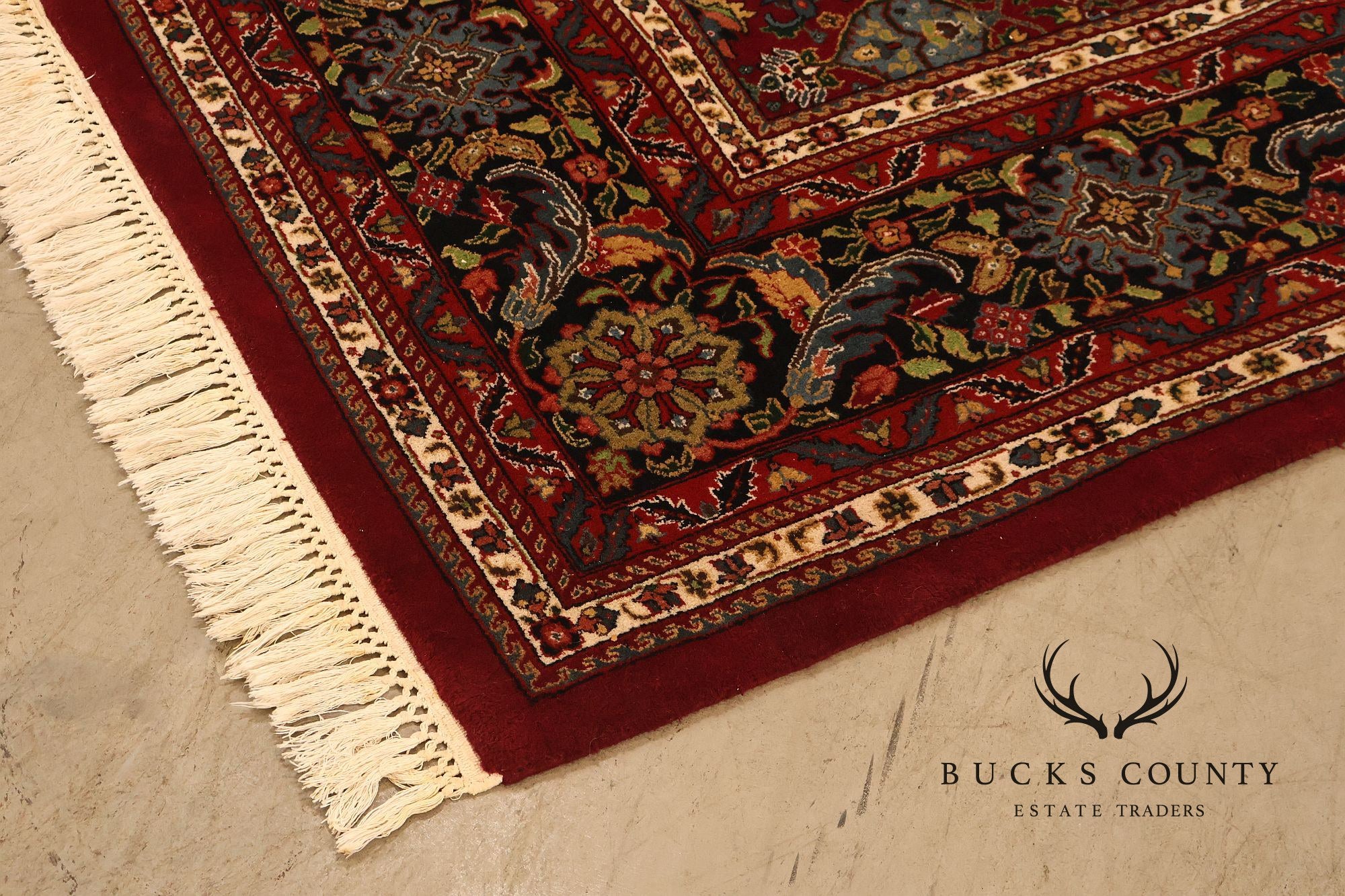 Hand Knotted Persian Style Wool Area Rug With Floral Medallion Design