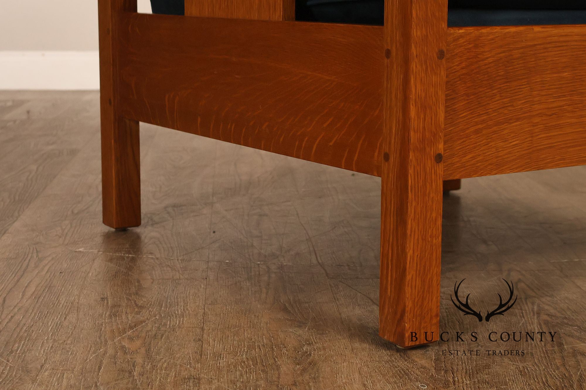 Stickley Mission Harvey Ellis Pair Of Inlaid Cube Chairs