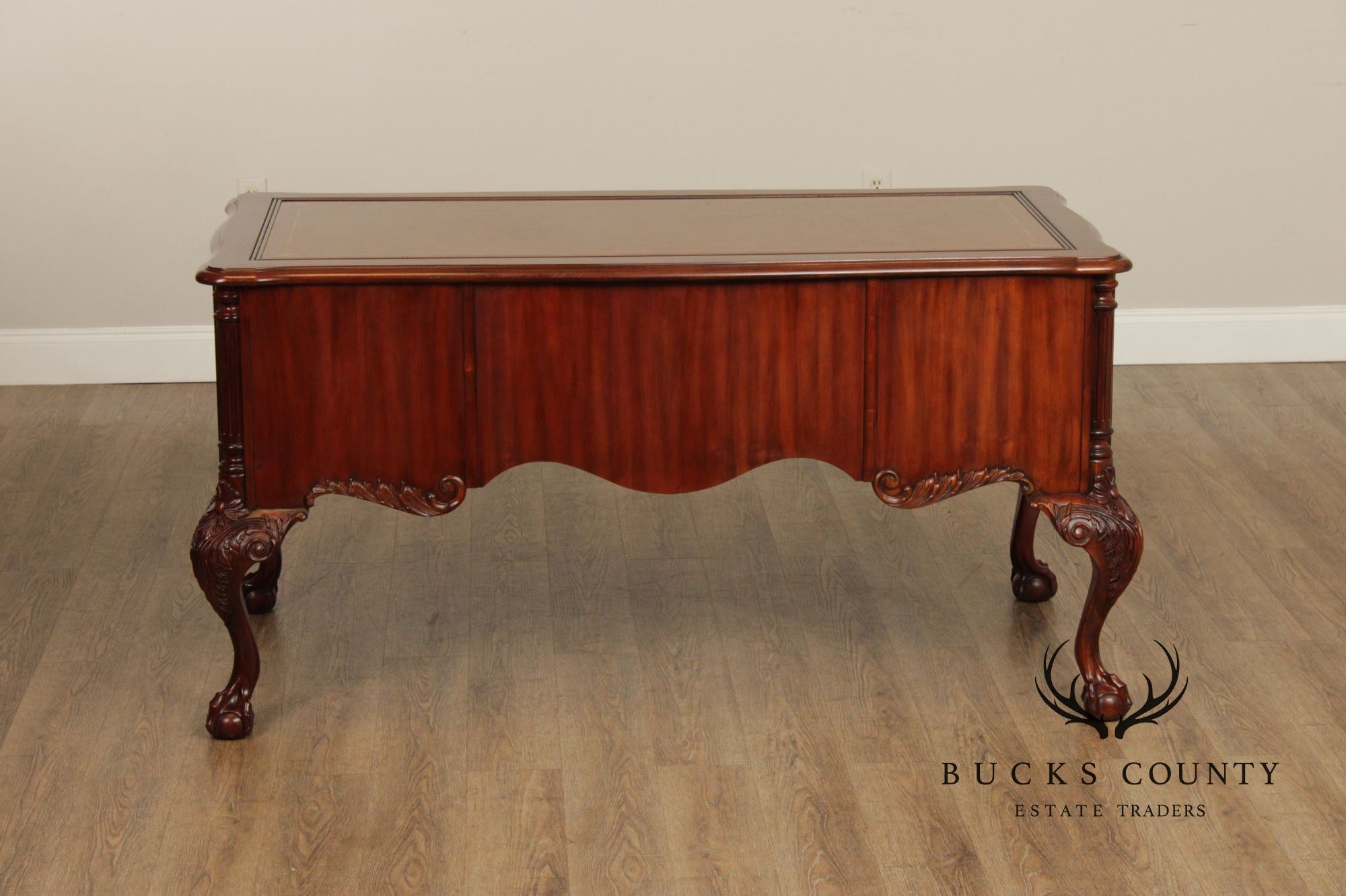 Sligh 'The Ellis Line' Chippendale Style Leather Top Mahogany Executive Writing Desk