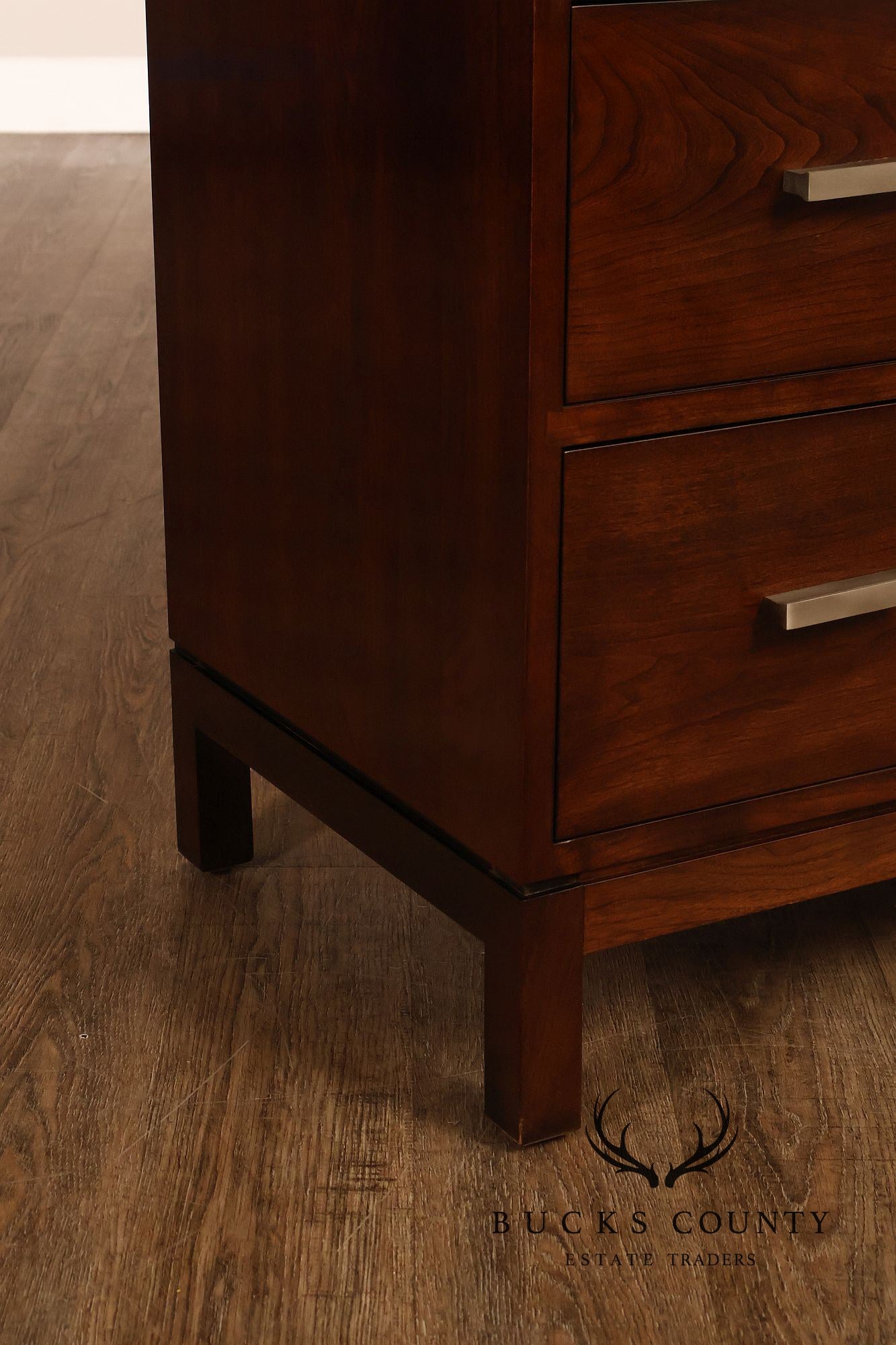 Stickley Metropolitan Collection Cherry Six Drawer Chest