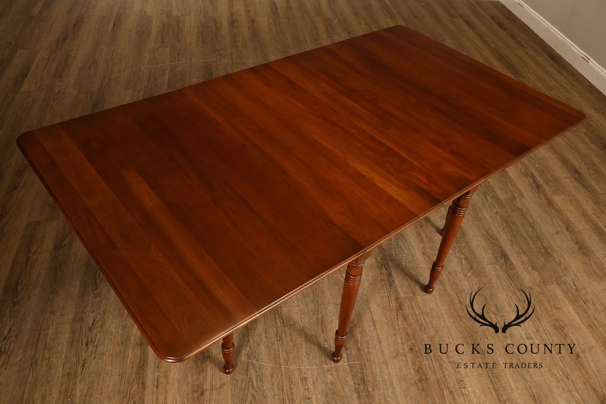 Pennsylvania House Cherry Drop Leaf Dining Table With Leaves
