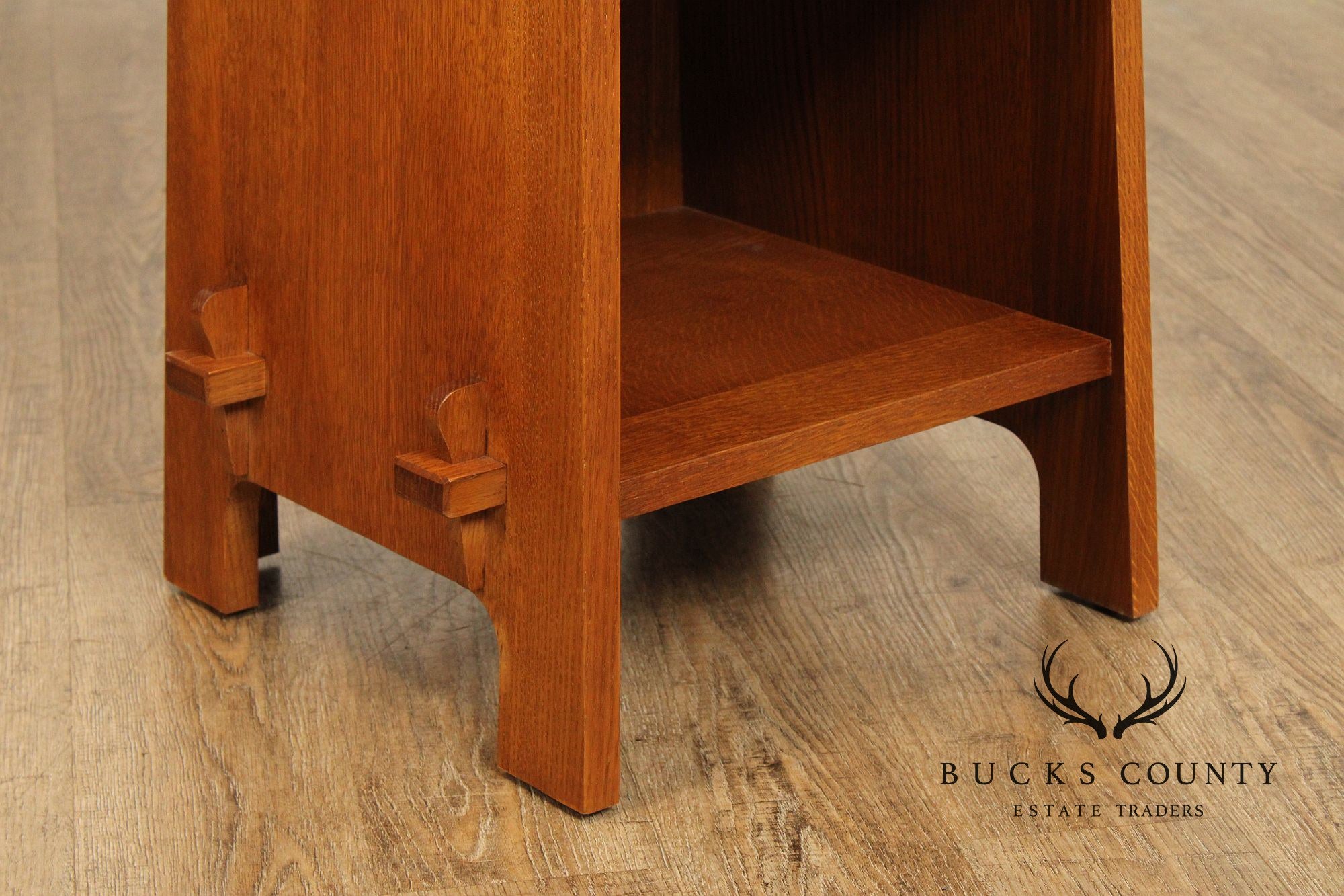 Stickley Mission Collection Oak Roycroft Magazine Pedestal