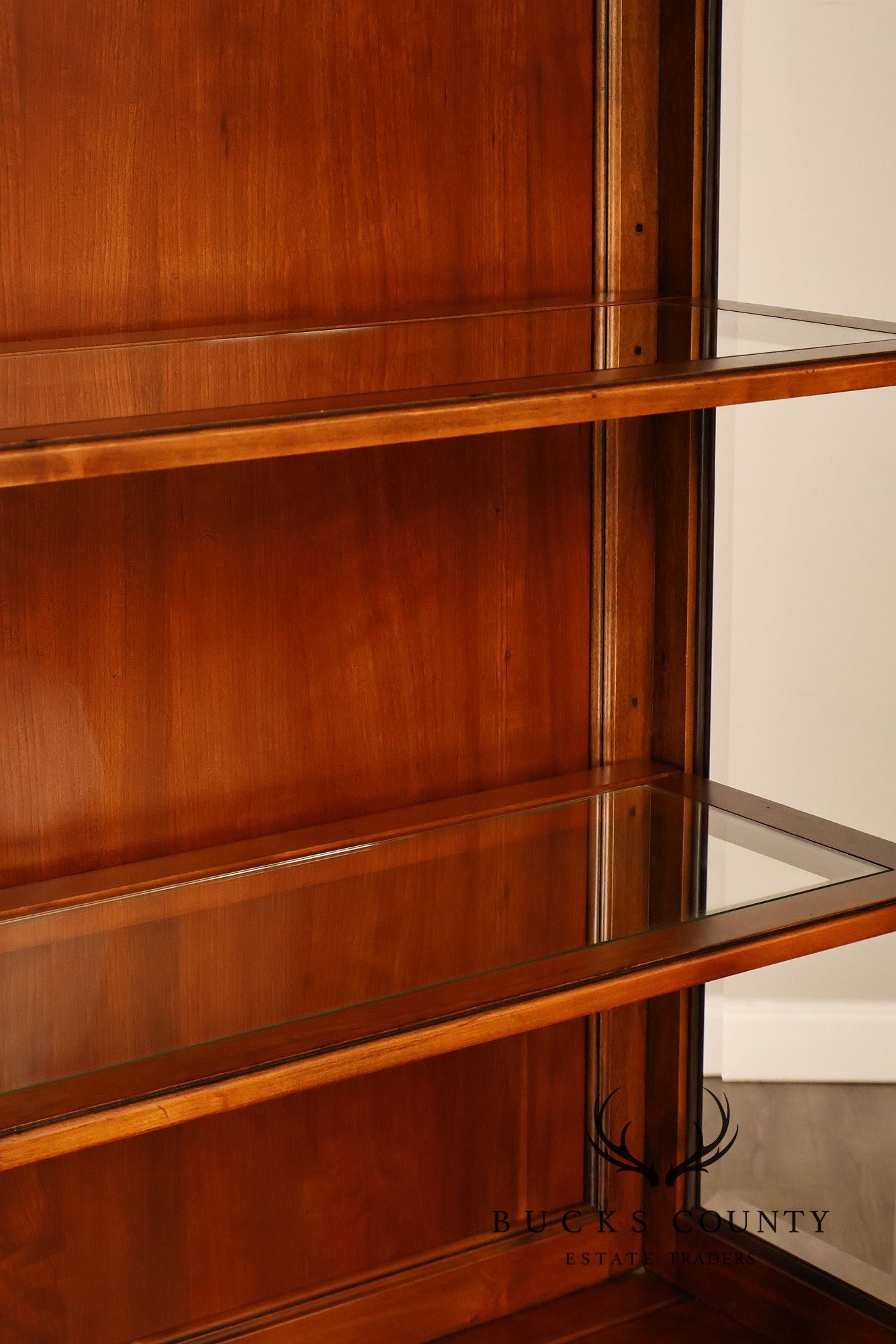 Ethan Allen 'Tuscany' China Cabinet