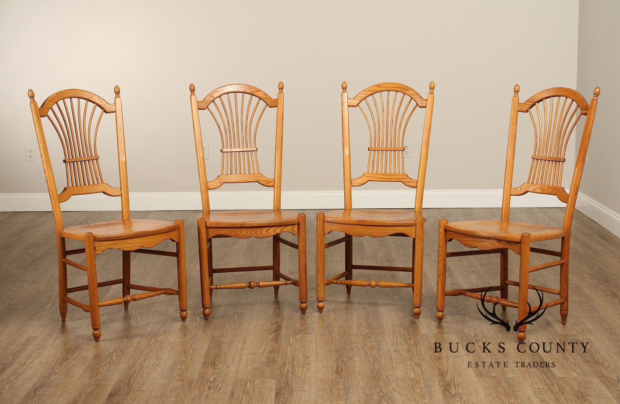 Pennsylvania House Set of Four Oak Sheaf Back Dining Chairs