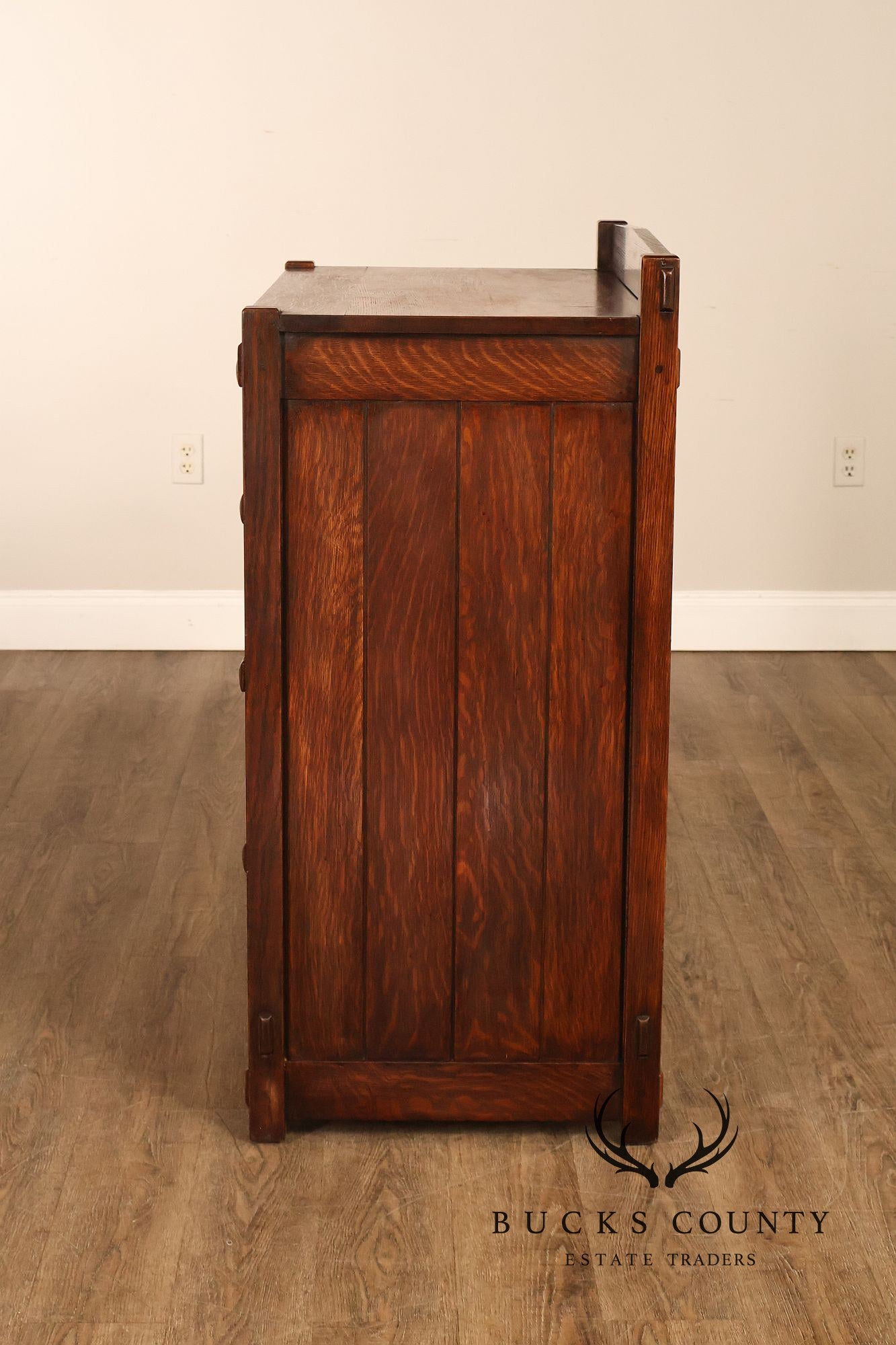 Antique Gustav Stickley Oak Chest of Drawers #626