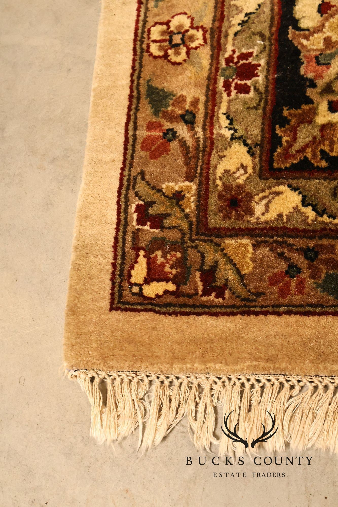 Persian Style Floral Wool Area Rug  12 inch x 15 inch 10 inch