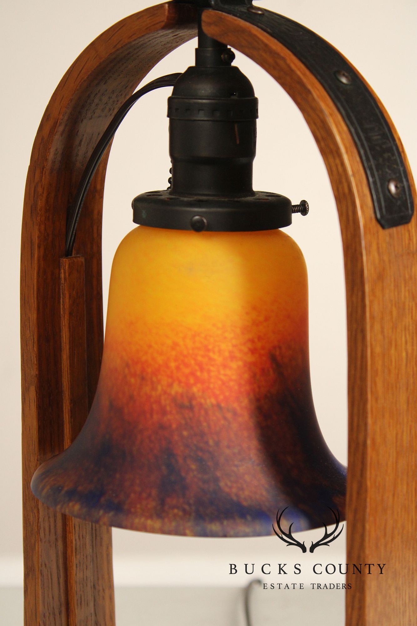 Stickley Mission Collection Oak Table Lamp With Art Glass Shade