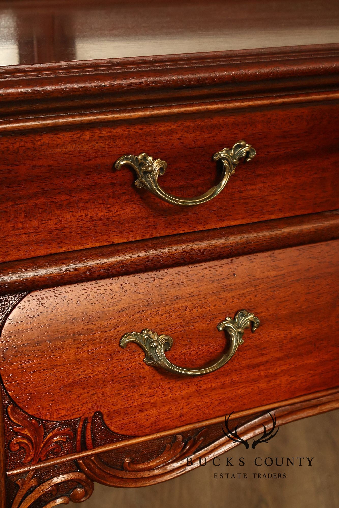 RJ Horner Antique Carved Mahogany Vanity With Mirror