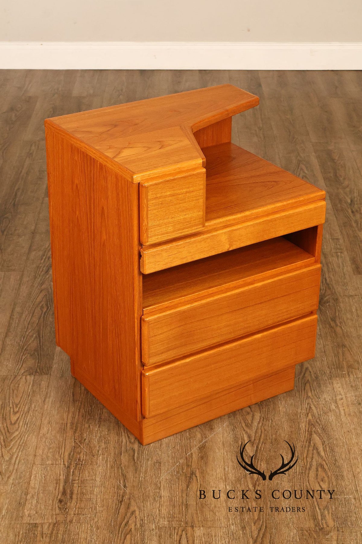 Scan Coll Danish Modern Pair of Teak Nightstands