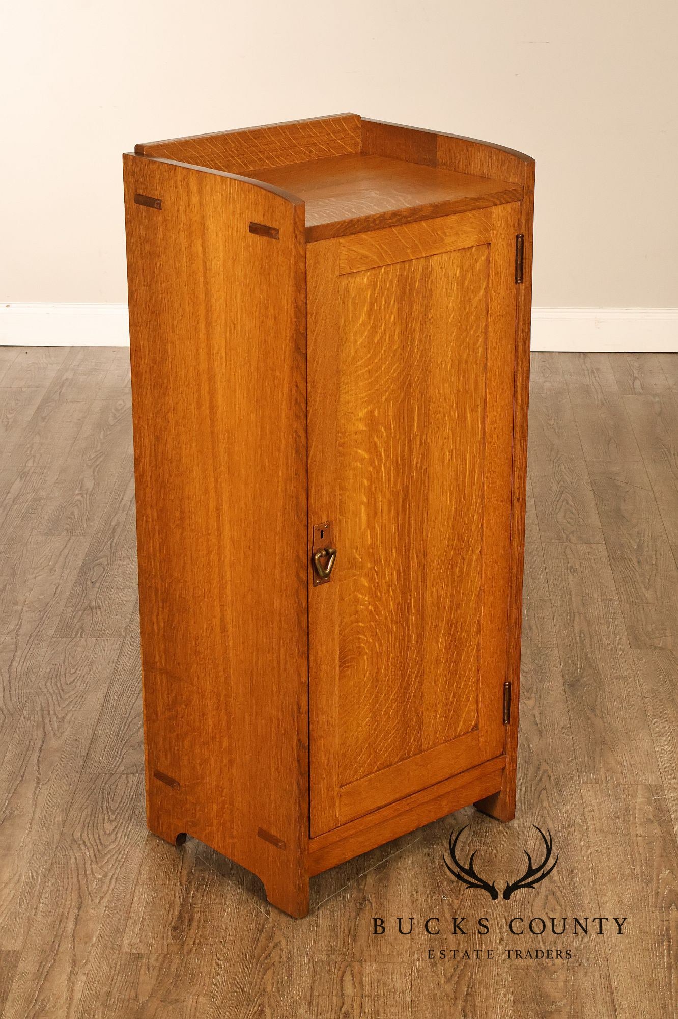 Antique Gustav Stickley No. 70 Mission Oak Music Cabinet