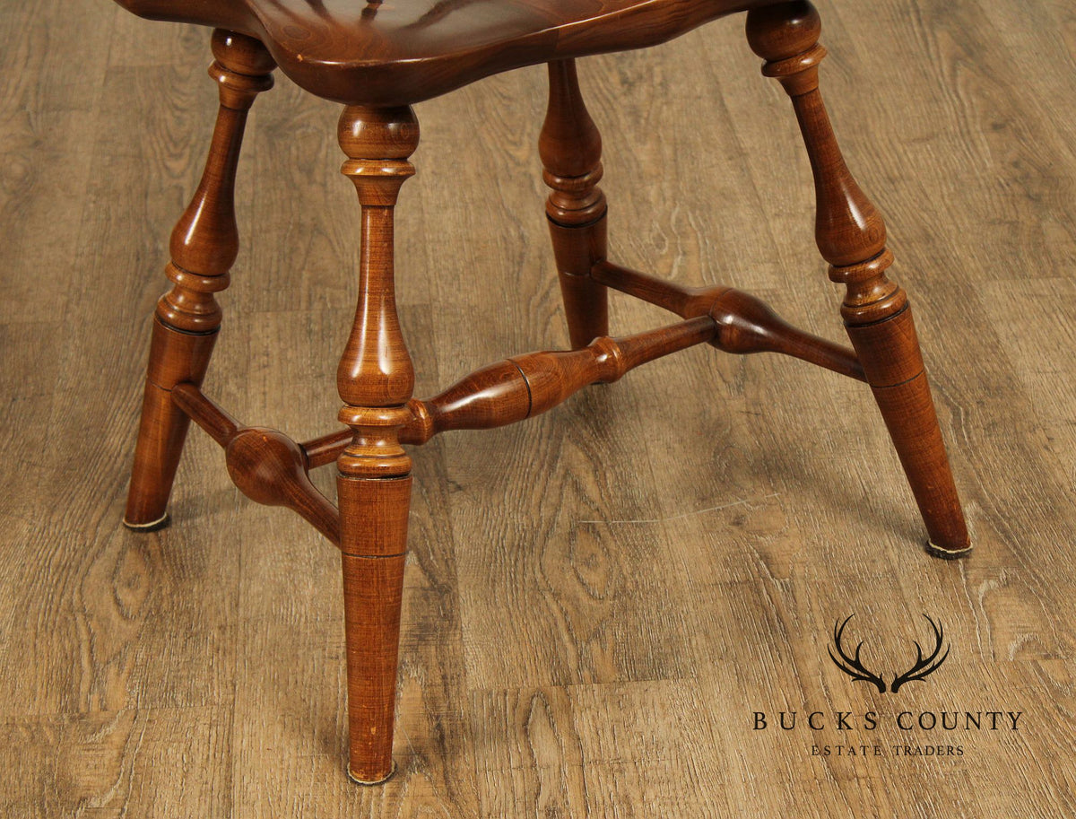 Frederick Duckloe Colonial Revival Style Pair of Windsor Side Chairs