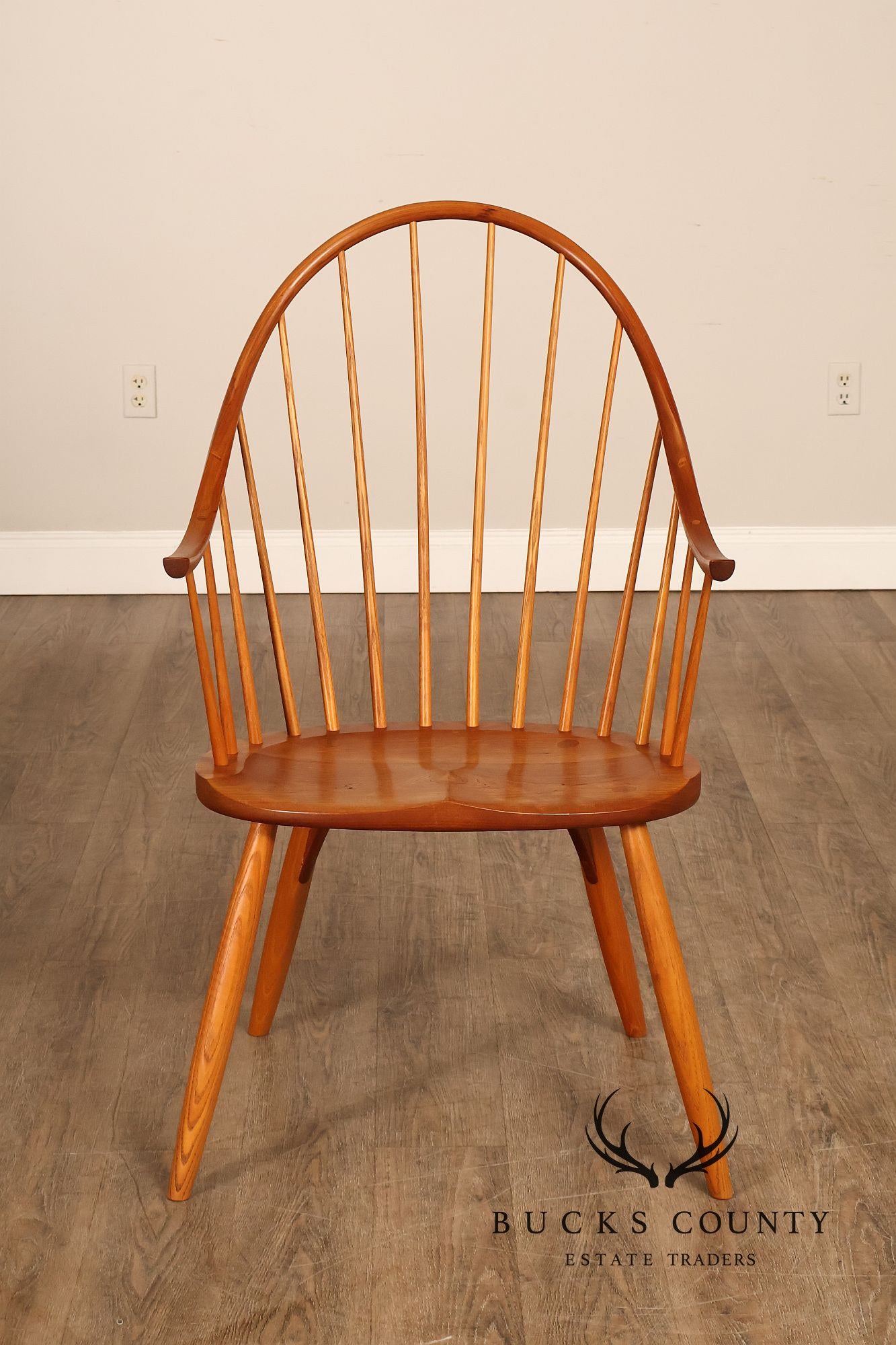 Thomas Moser Set Of Eight Continuous Arm Dining Chairs