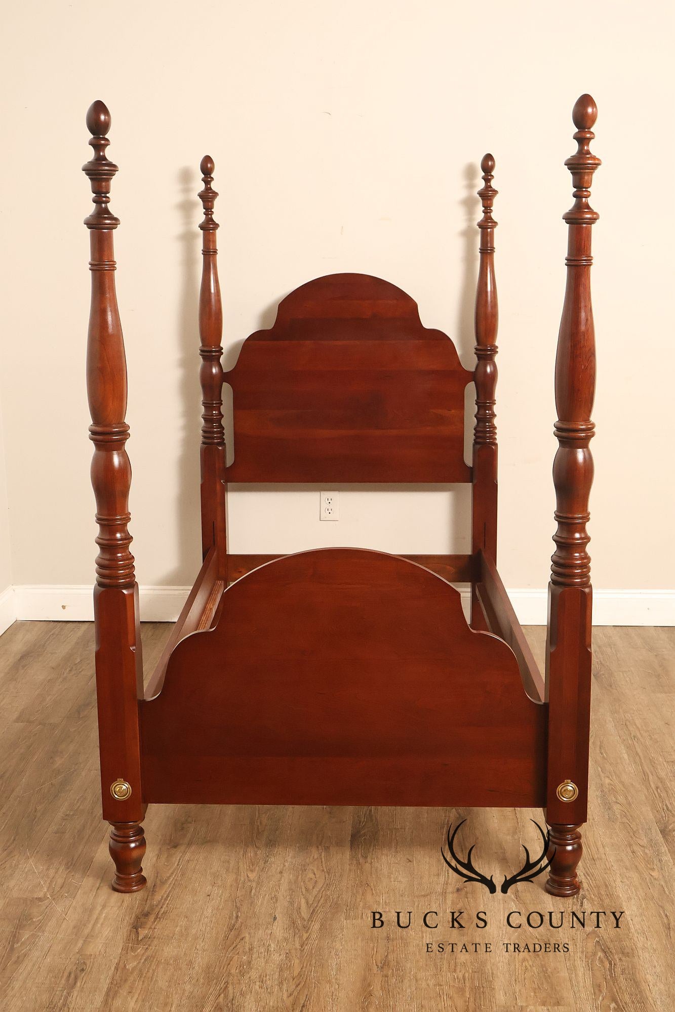 Pair Of Traditional Cherry Wood Twin Poster Beds