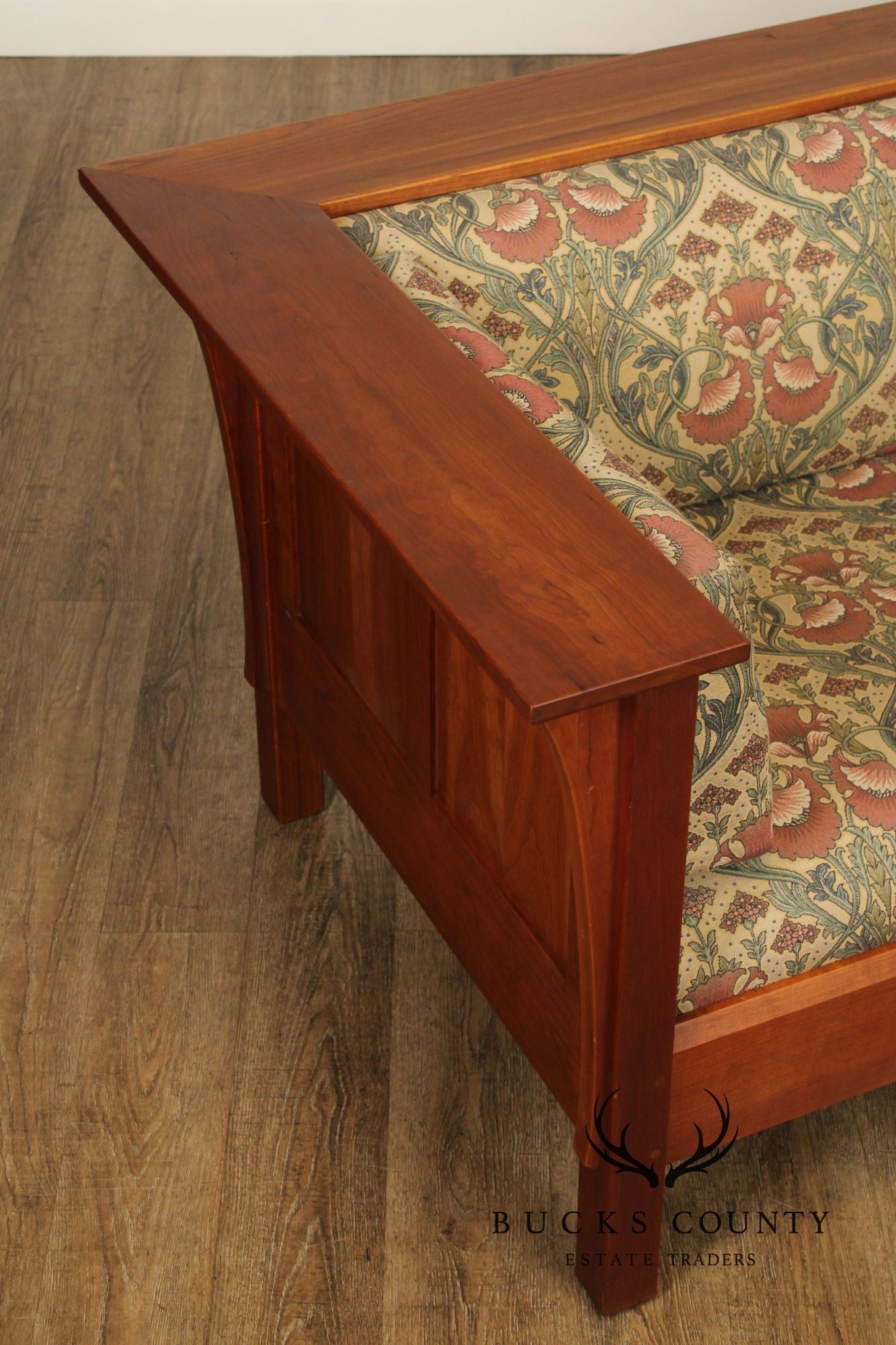 Stickley Mission Collection Cherry Prairie Settle