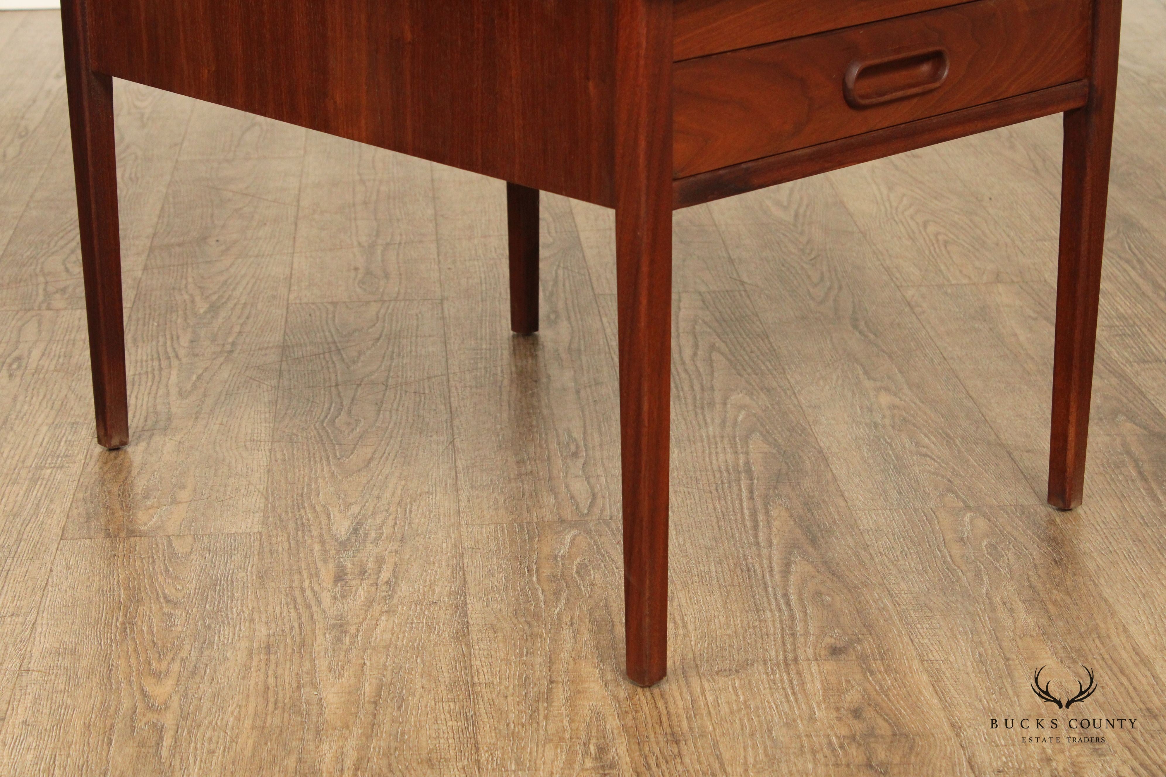 Mid Century Modern Pair of Walnut End Tables