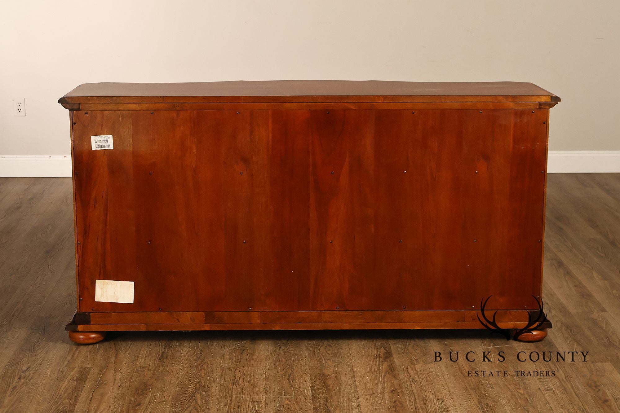 Ethan Allen Tuscany Serpentine Nine-Drawer Dresser In Cherry Finish