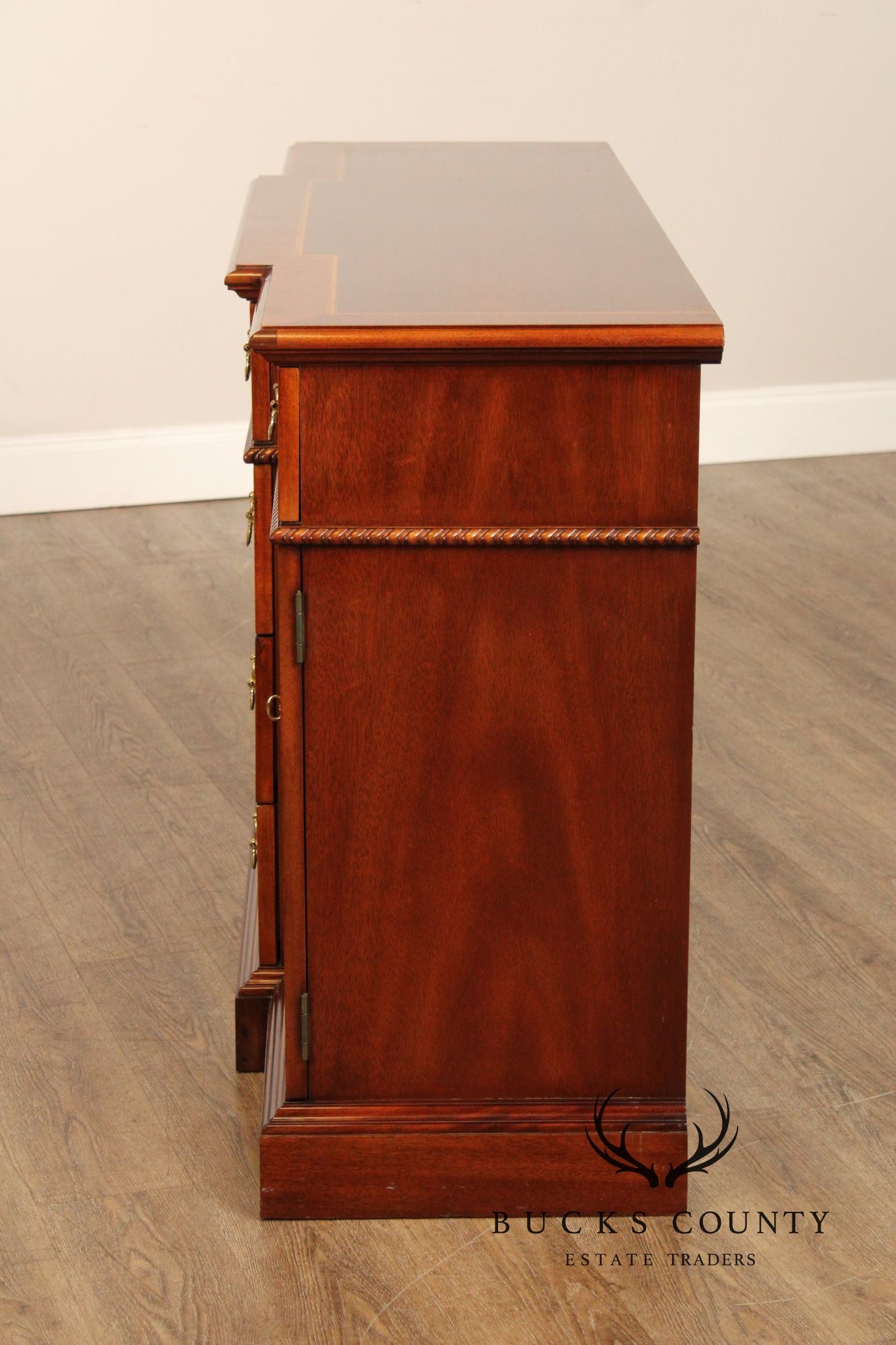 Councill Craftsmen Georgian Style Banded Mahogany Buffet Sideboard
