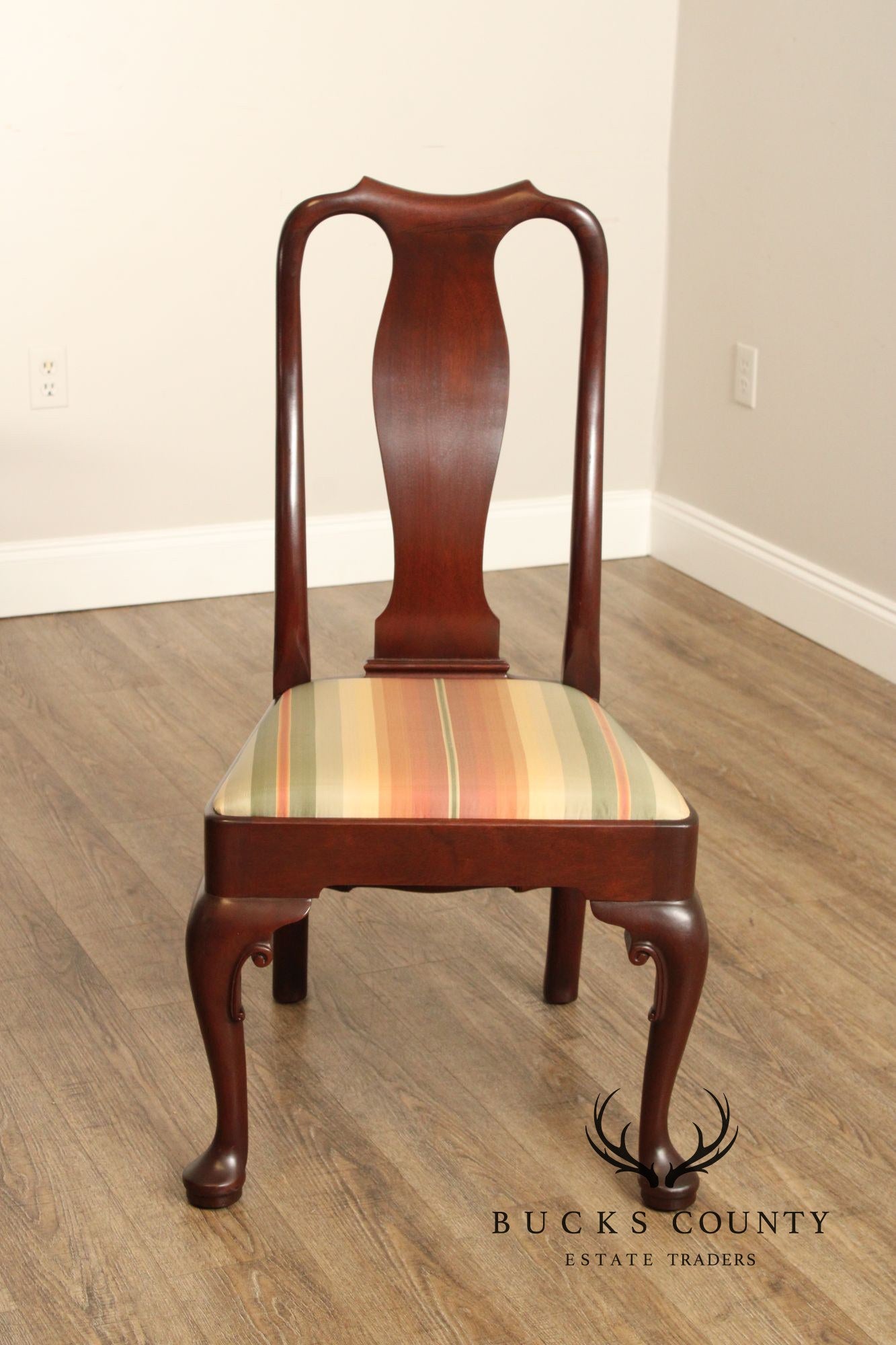 Stickley Williamsburg Reserve Set Of Four Mahogany Queen Anne Side Dining Chairs