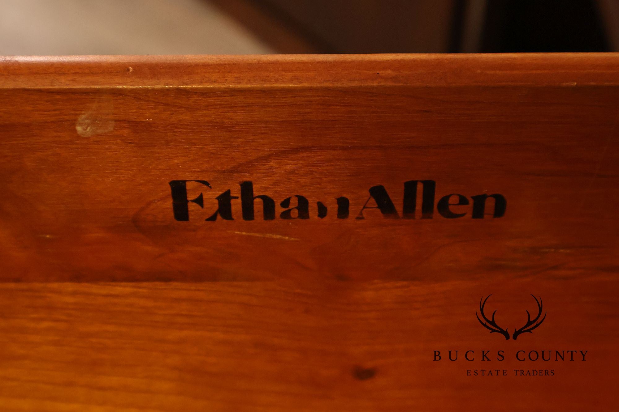 Ethan Allen Georgian Court Collection Traditional Entertainment Armoire Cabinet